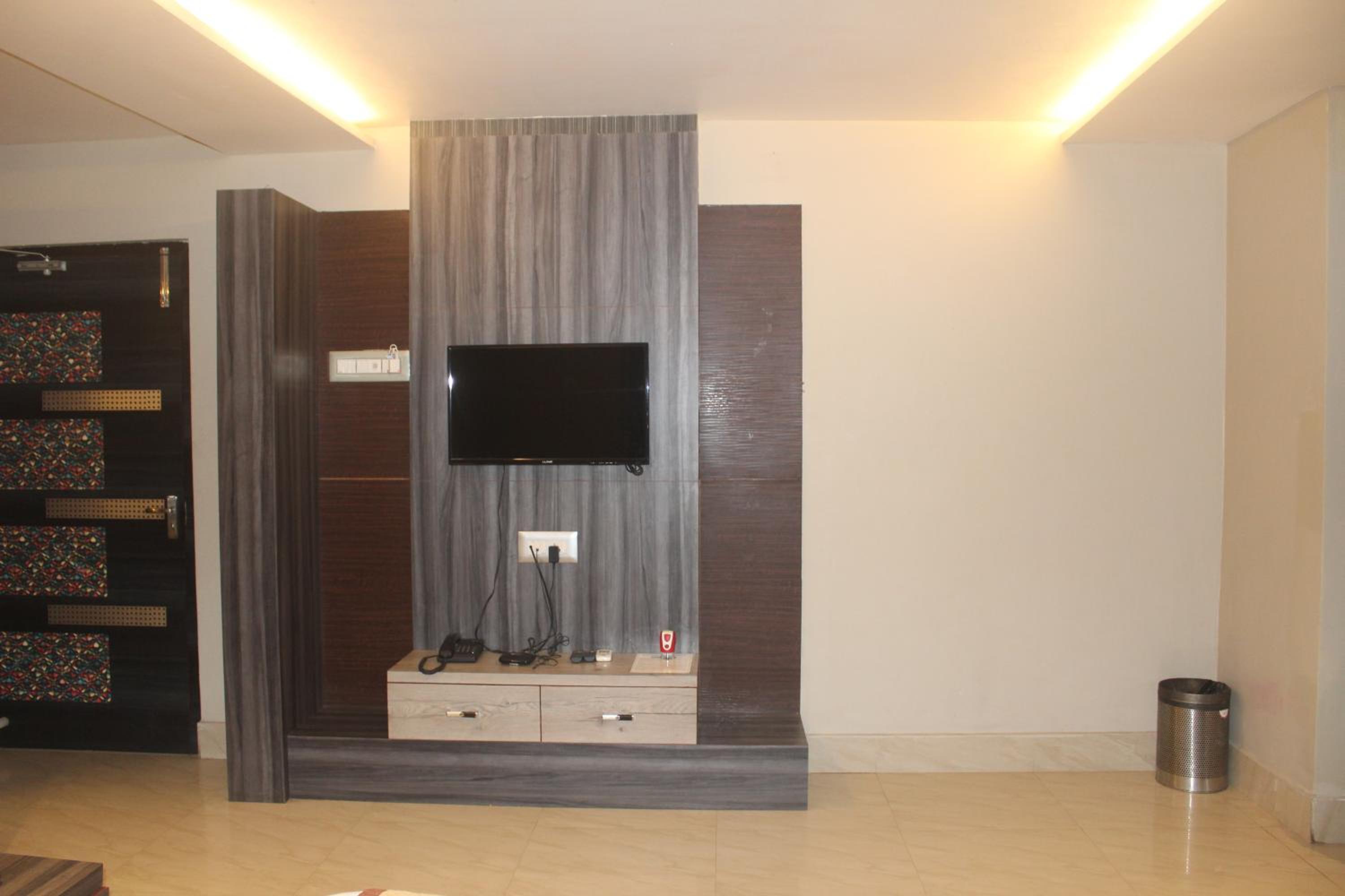 Luxury Triple Room photo 2