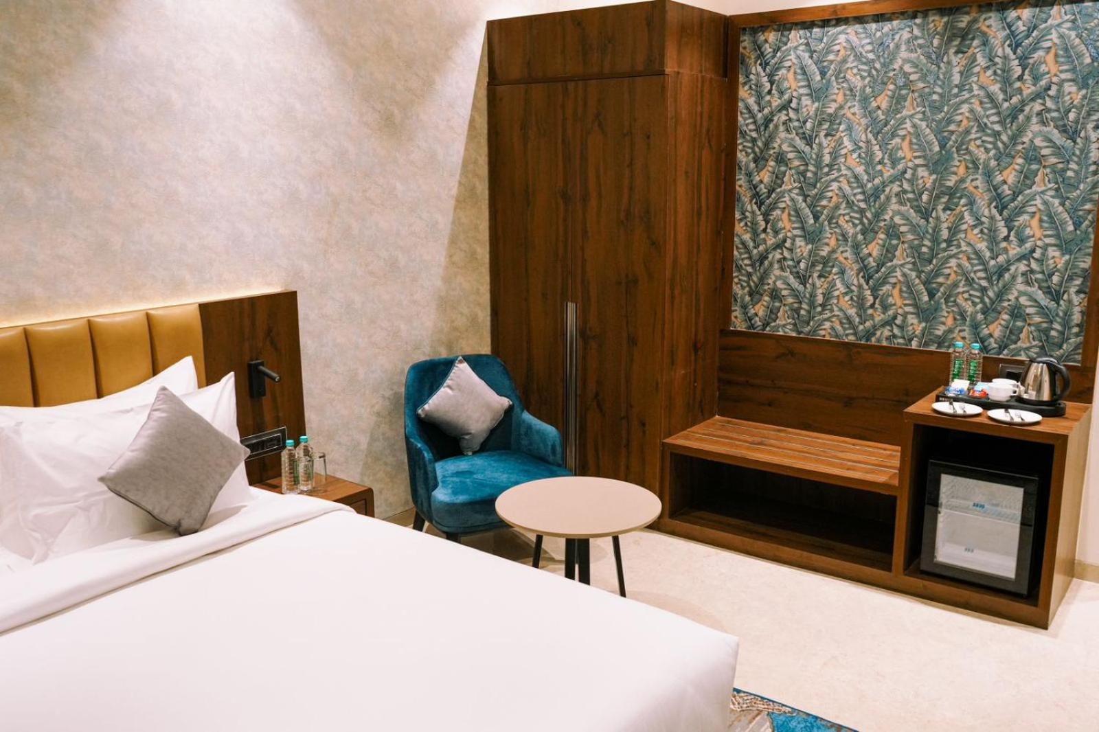 Deluxe Room - Photo 1