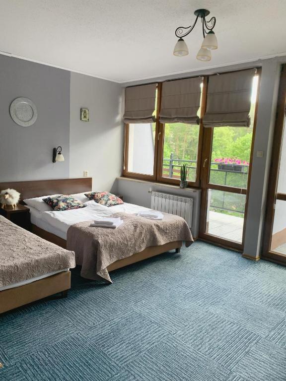 Triple Room with Balcony - Photo 3