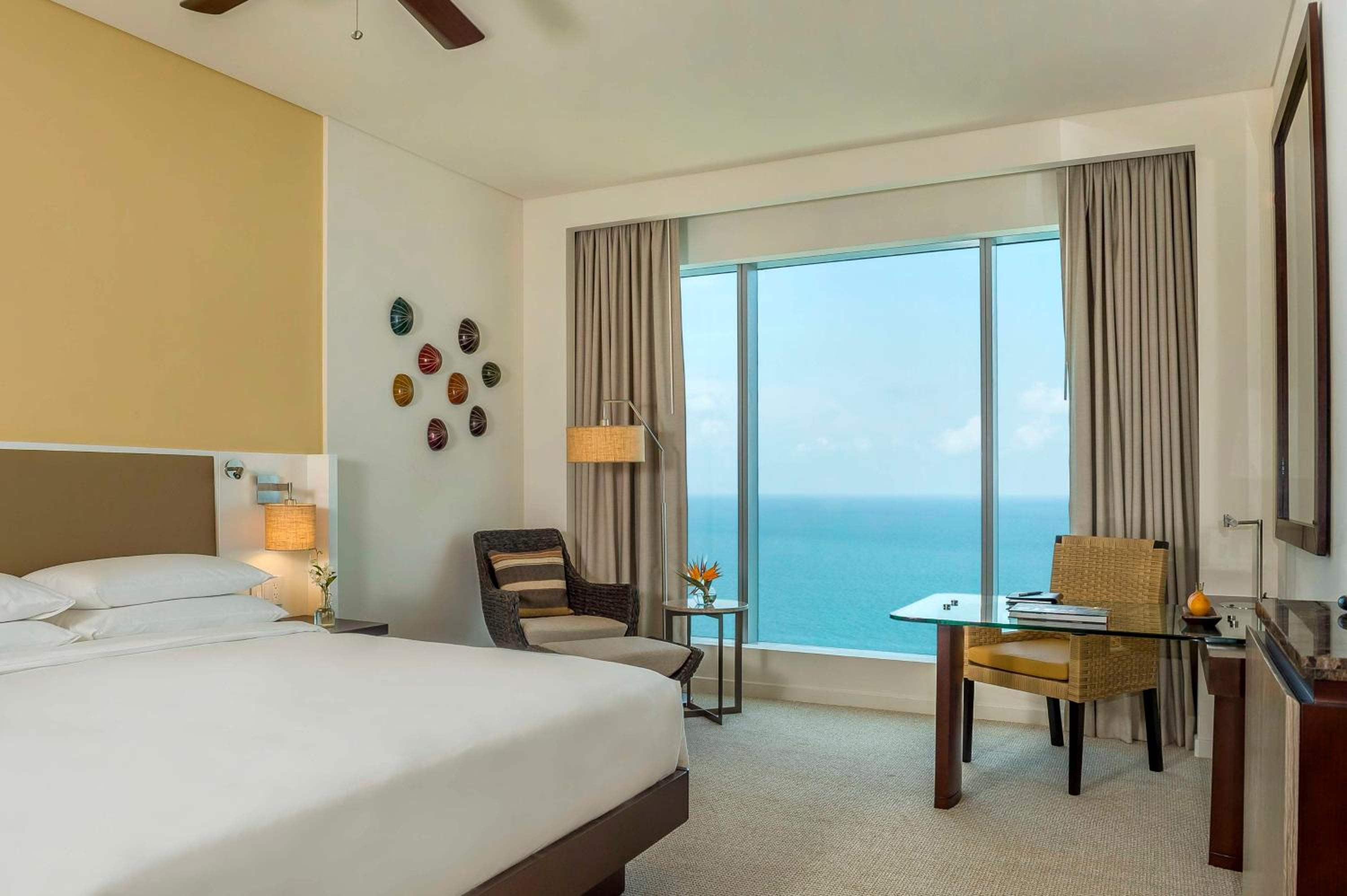 King Room with Ocean View photo 3