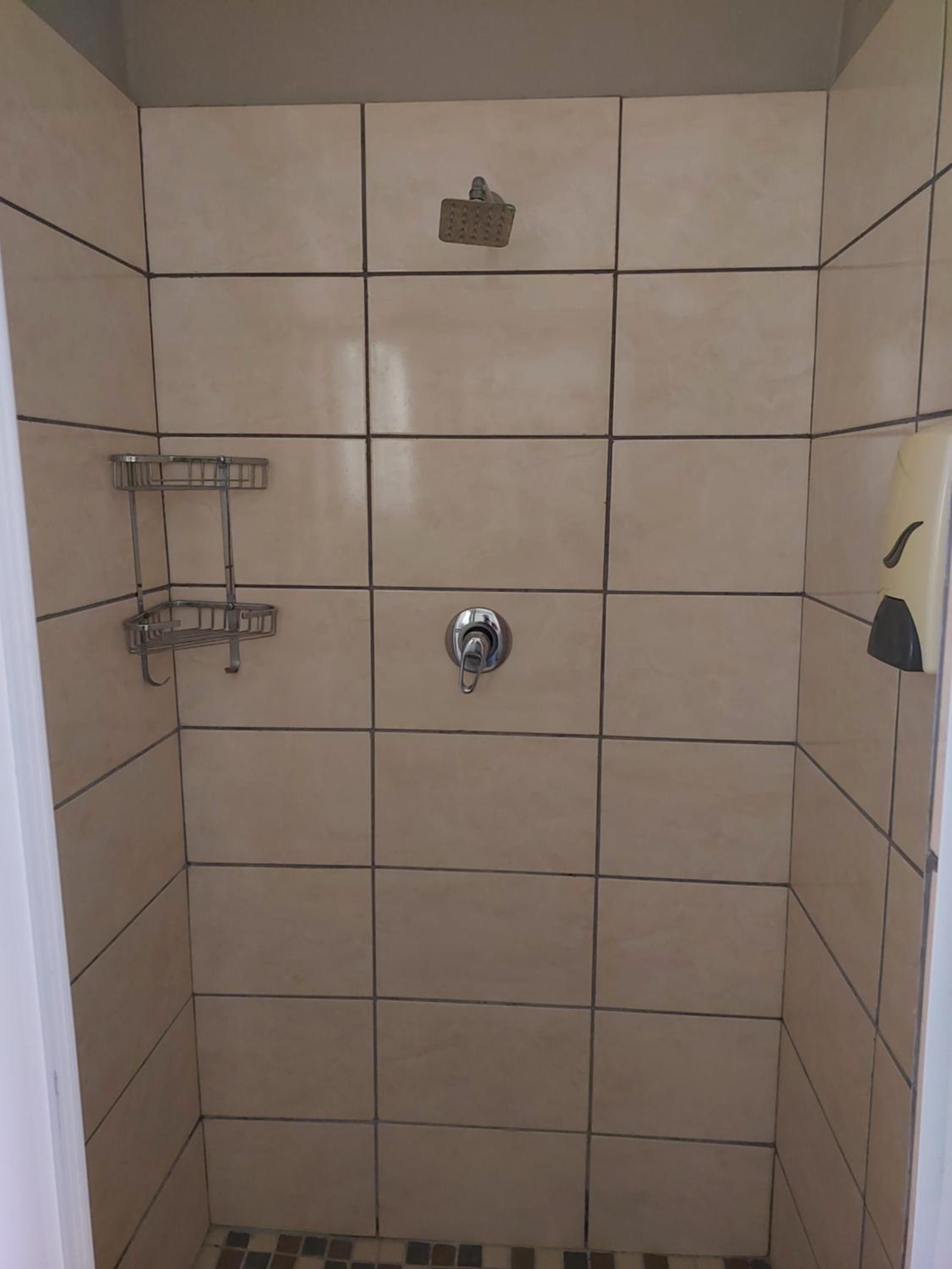 Deluxe Queen Room photo 2