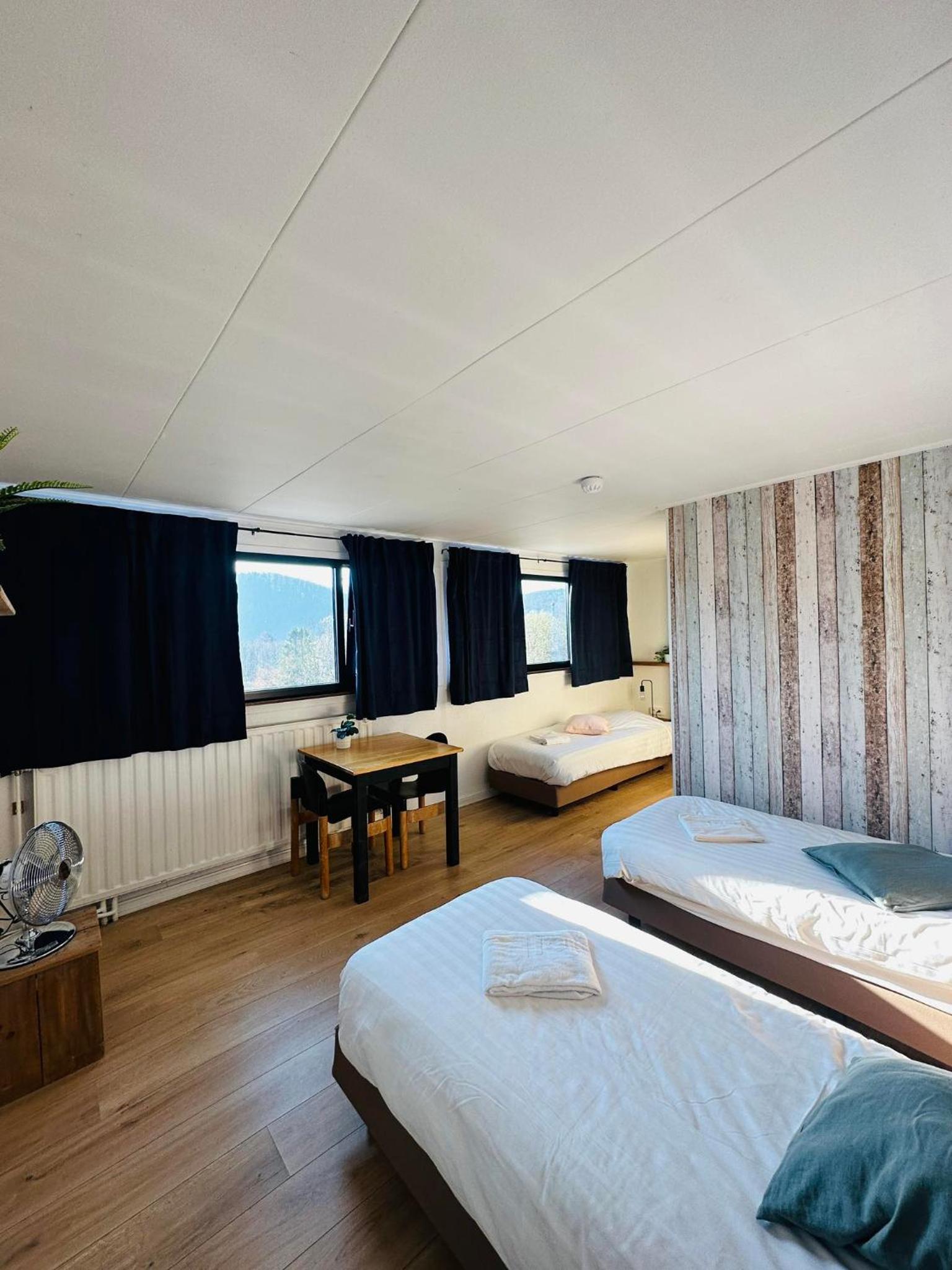 Triple Room with Shower