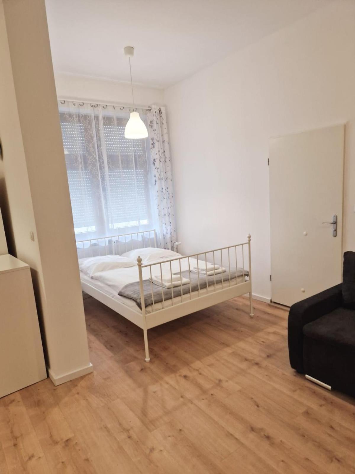 Apartment photo 1