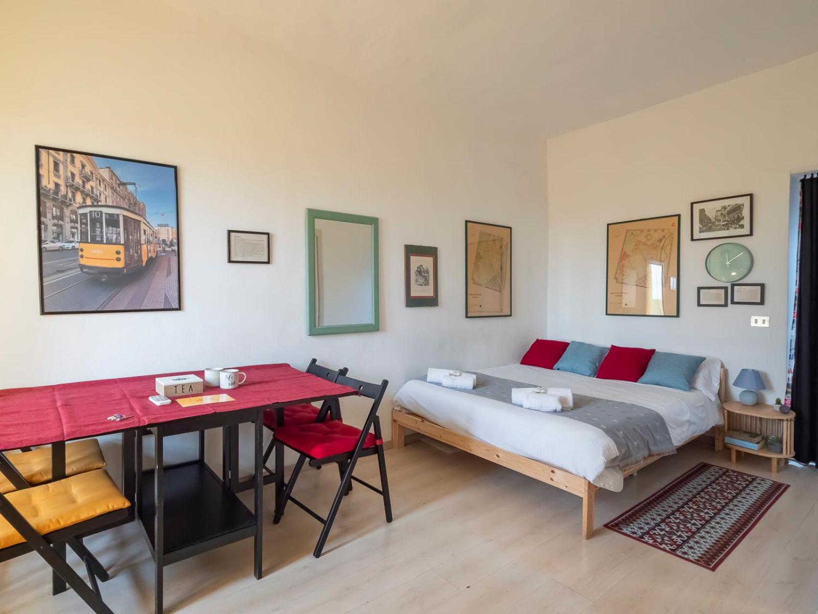 One-Bedroom Apartment
