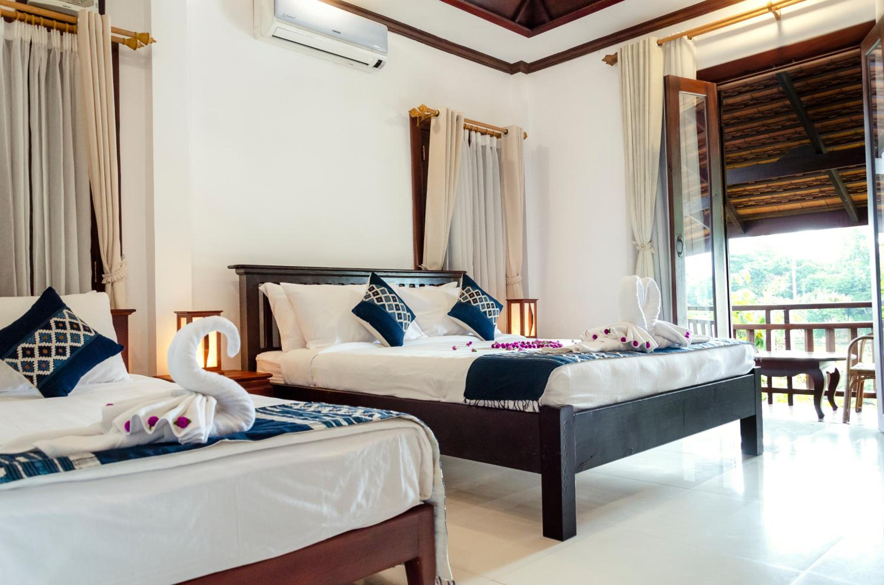 Deluxe Family Room - Photo 19