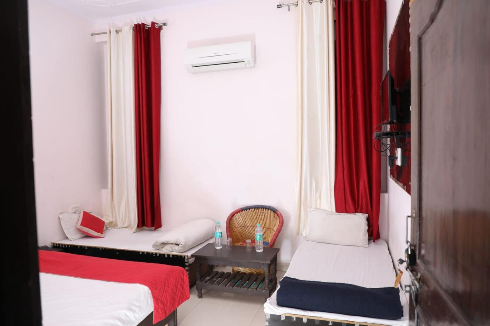 Standard King Room