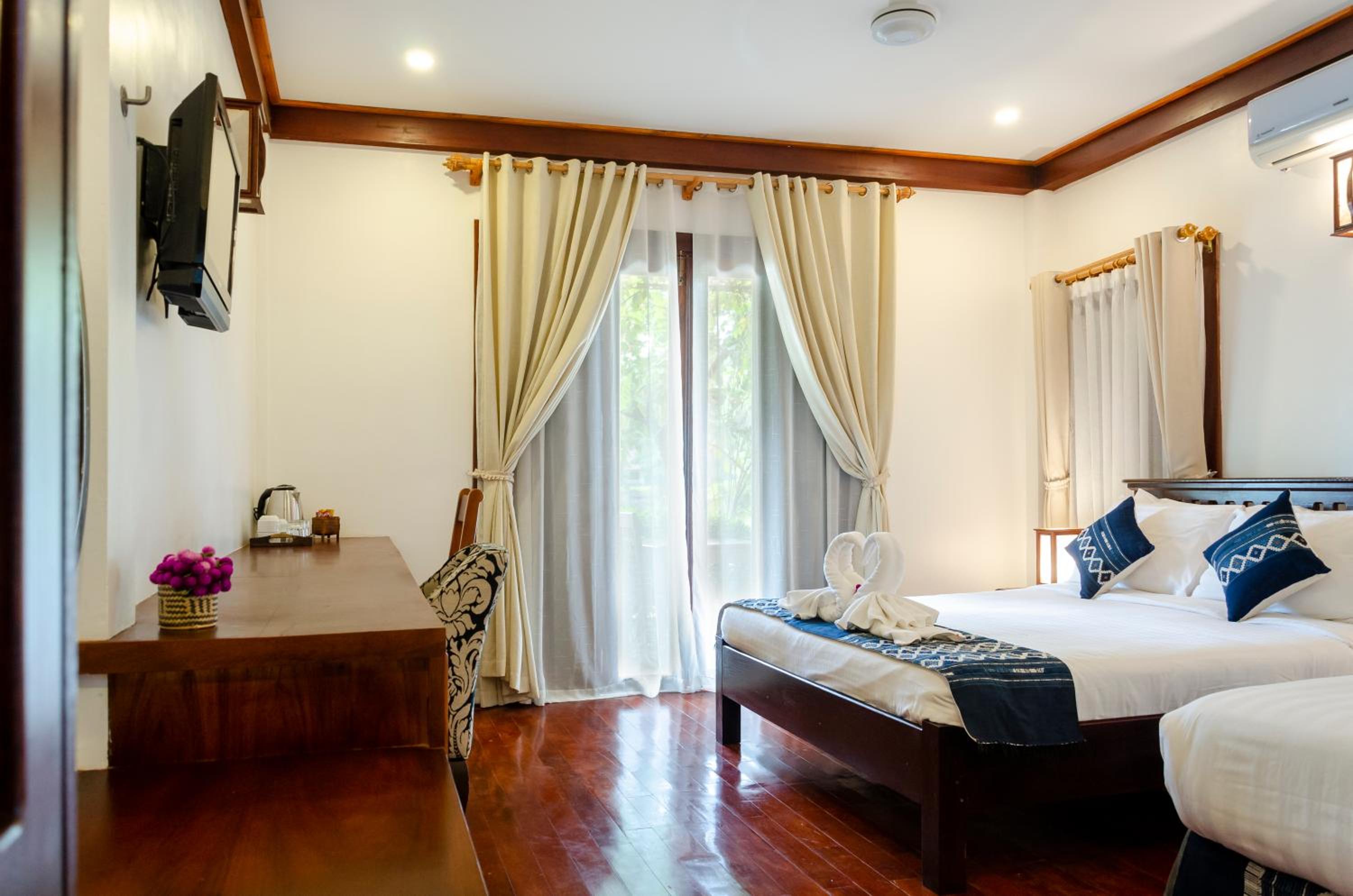 Deluxe Family Room - Photo 22