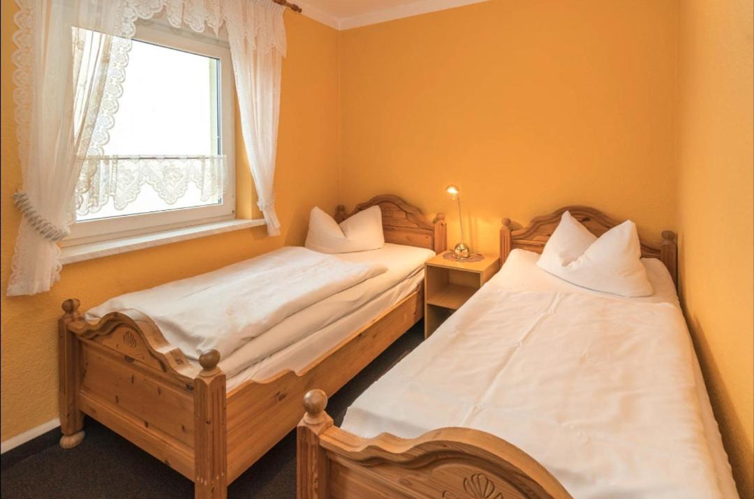 Large Twin Room