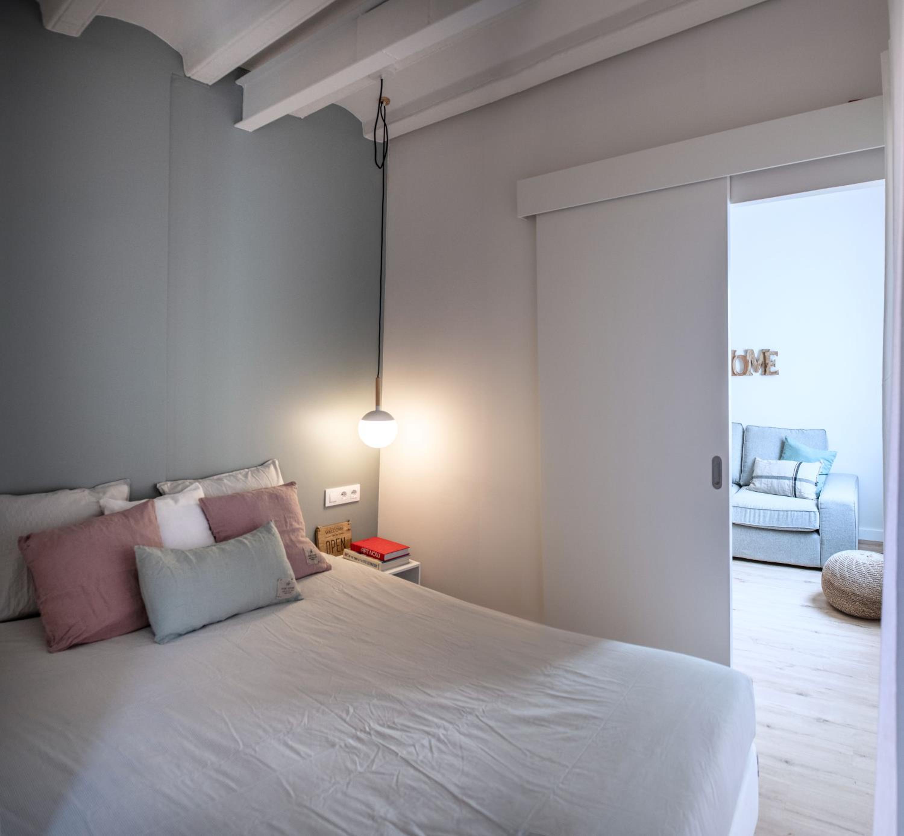 Apartment With Balcony photo 3
