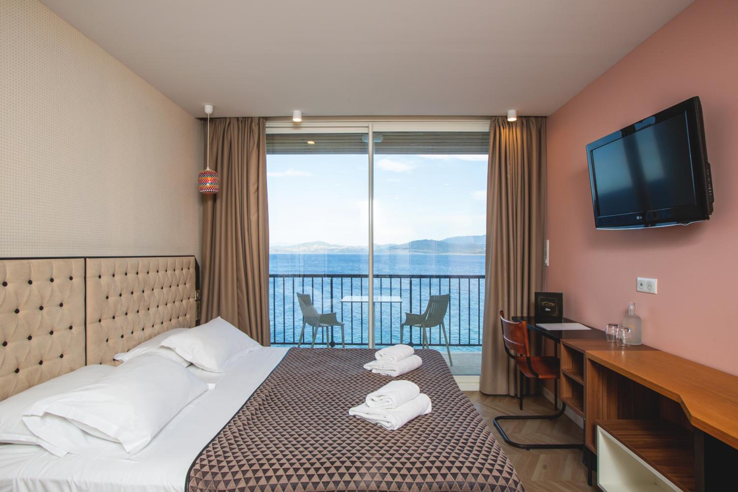 Privilege Room with Terrace and Sea View - Photo 6