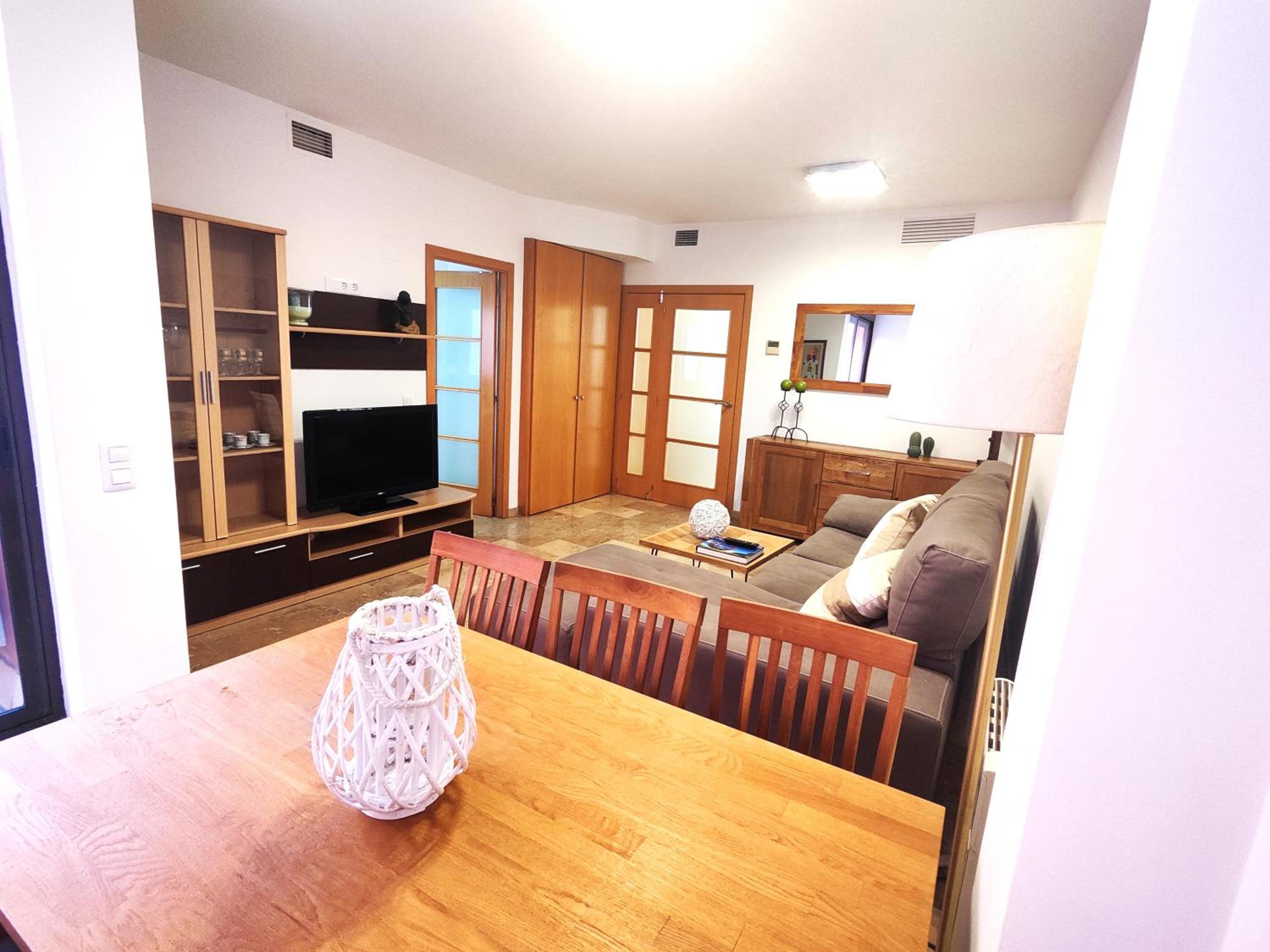 One-Bedroom Apartment photo 2