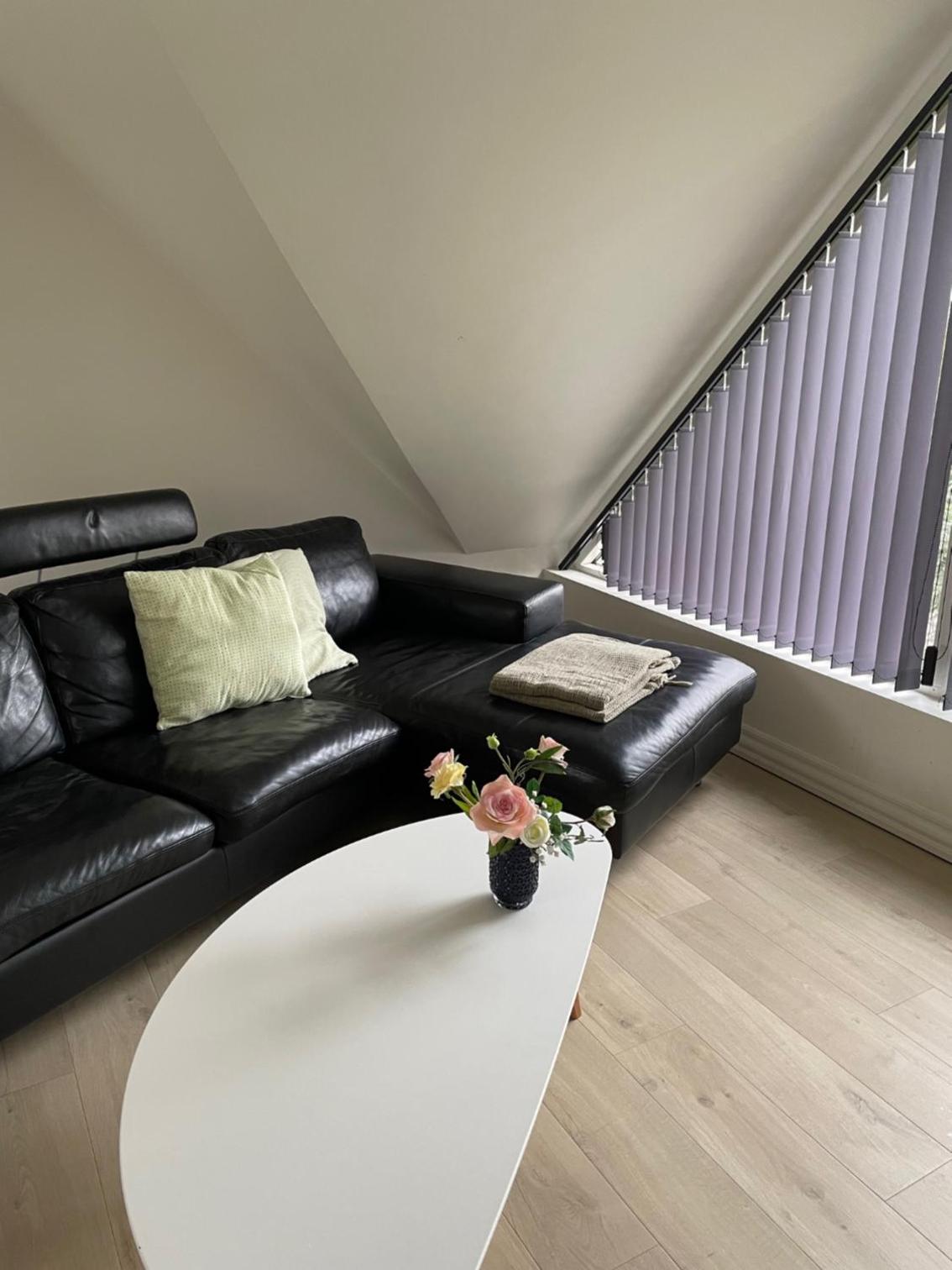 Apartment photo 2