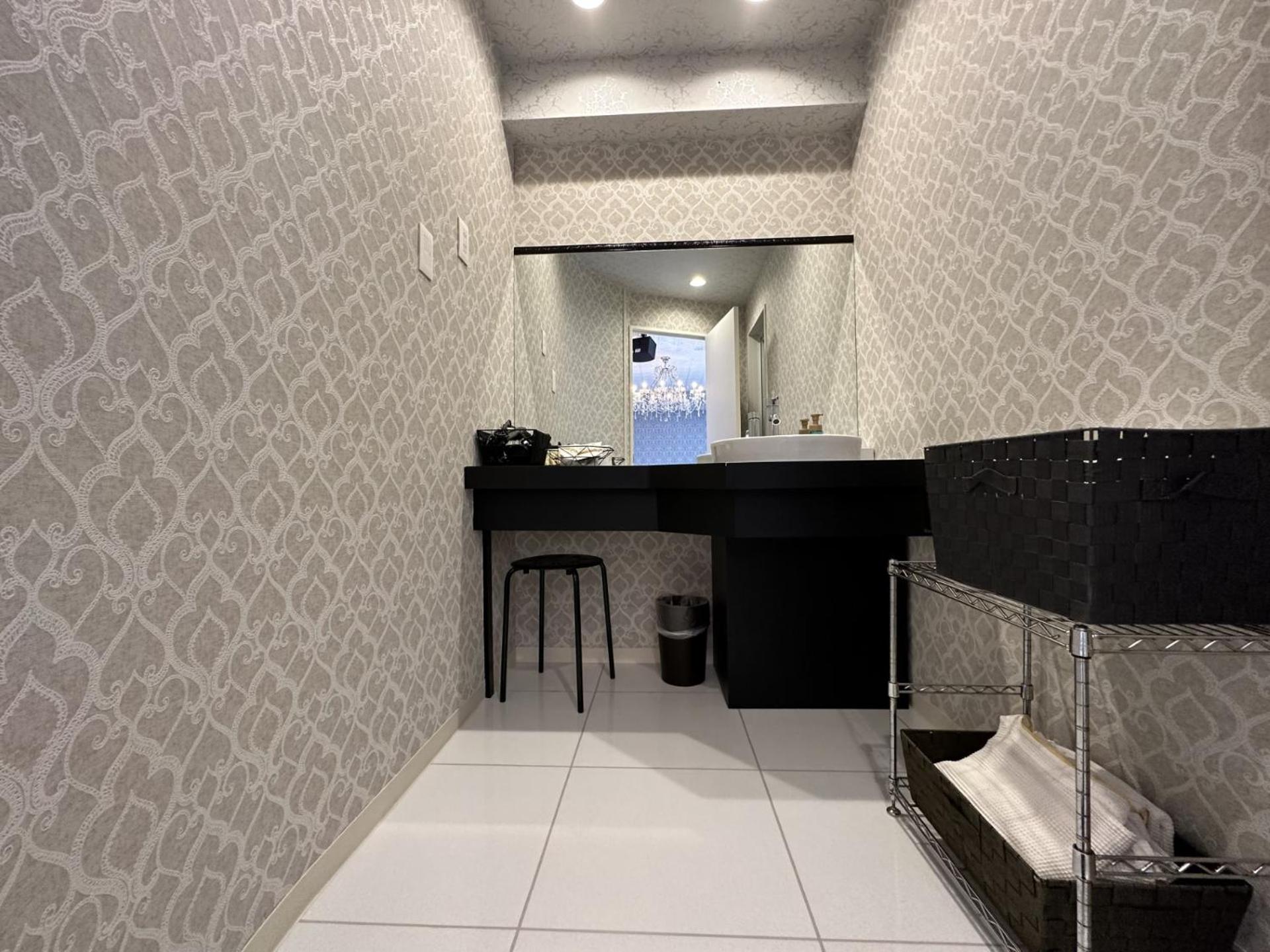 Deluxe Queen Room - Photo 5