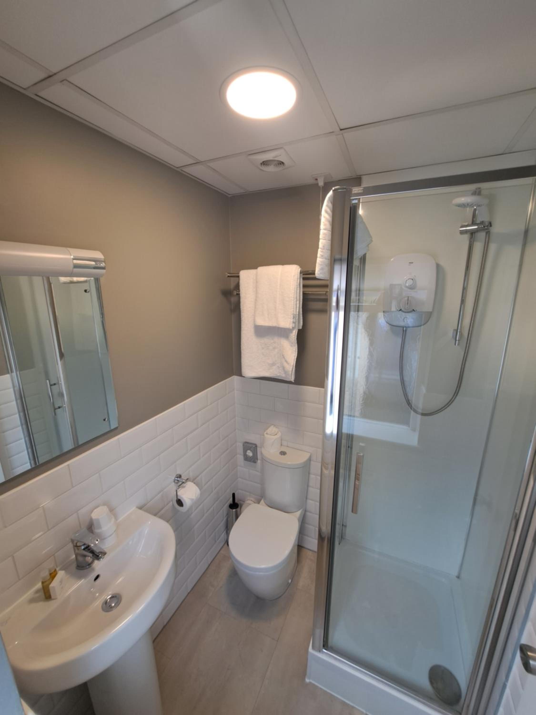 Single Room photo 2