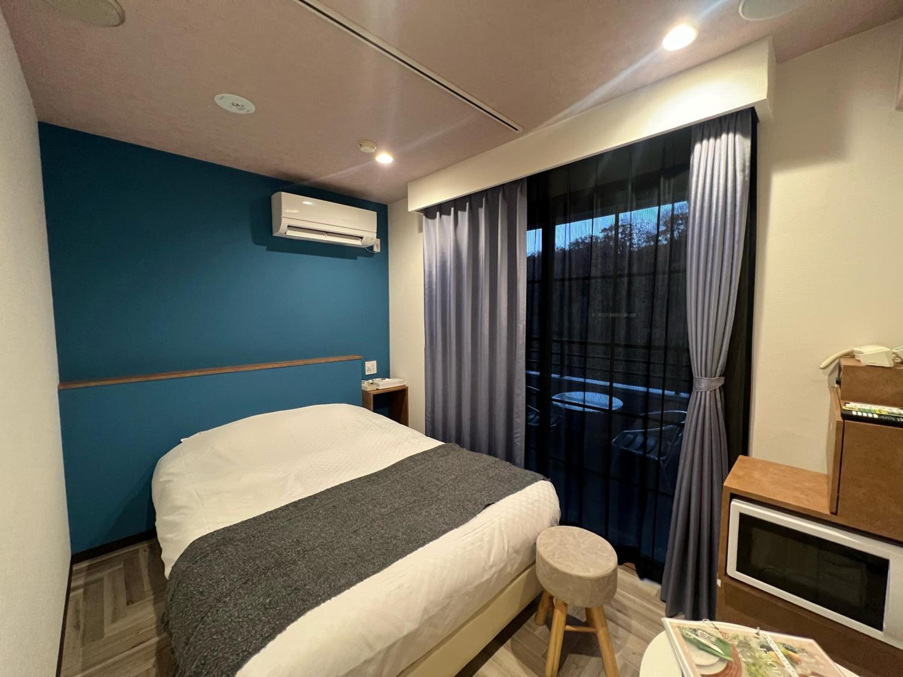 Small Double Room - Photo 19