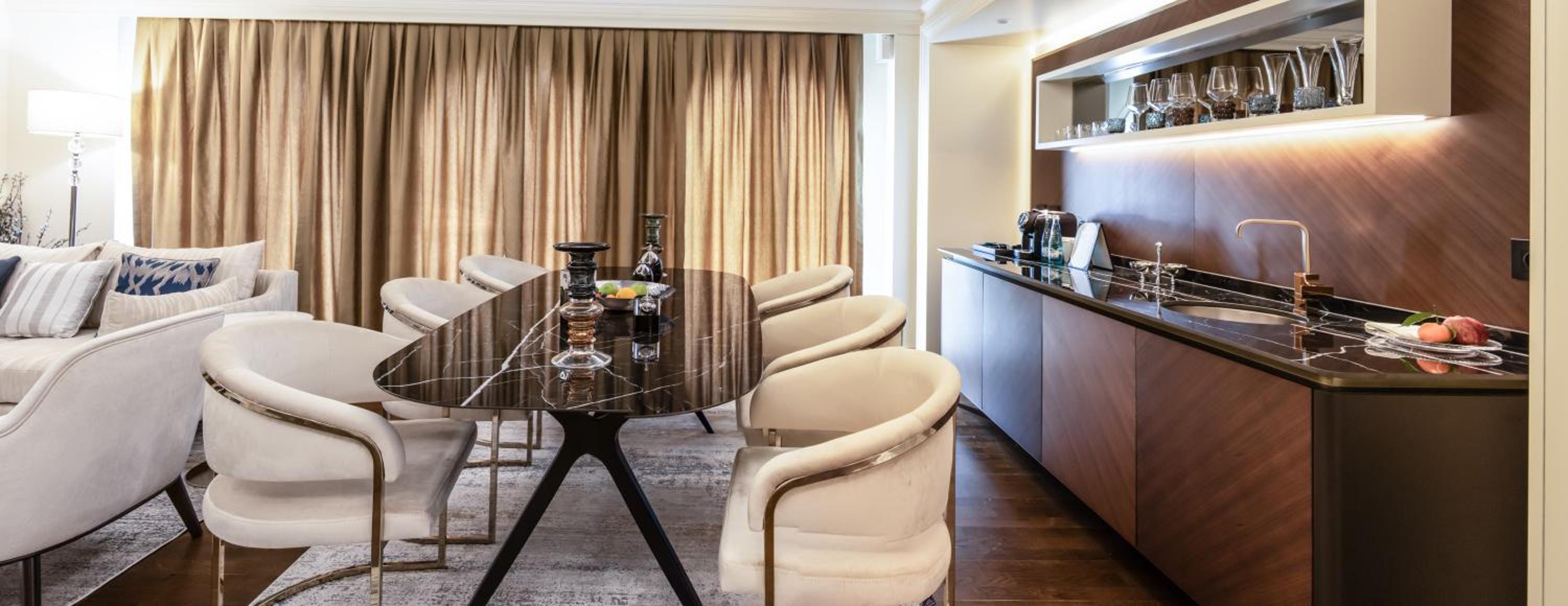 Royal Suite
