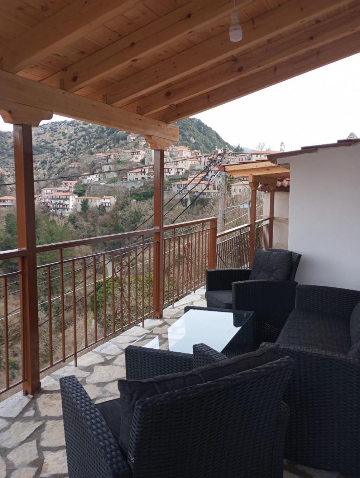 Double Room with Terrace - Photo 8