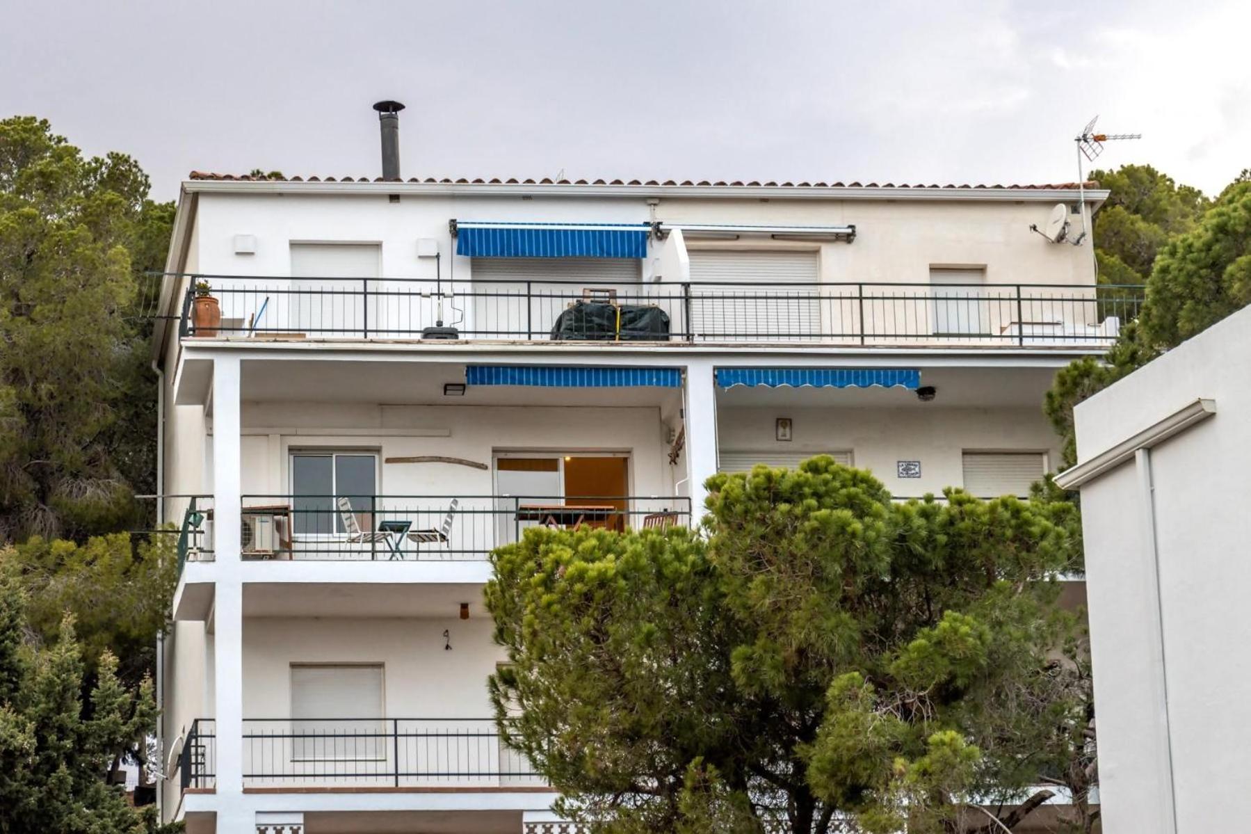 Apartment with Sea View photo 3