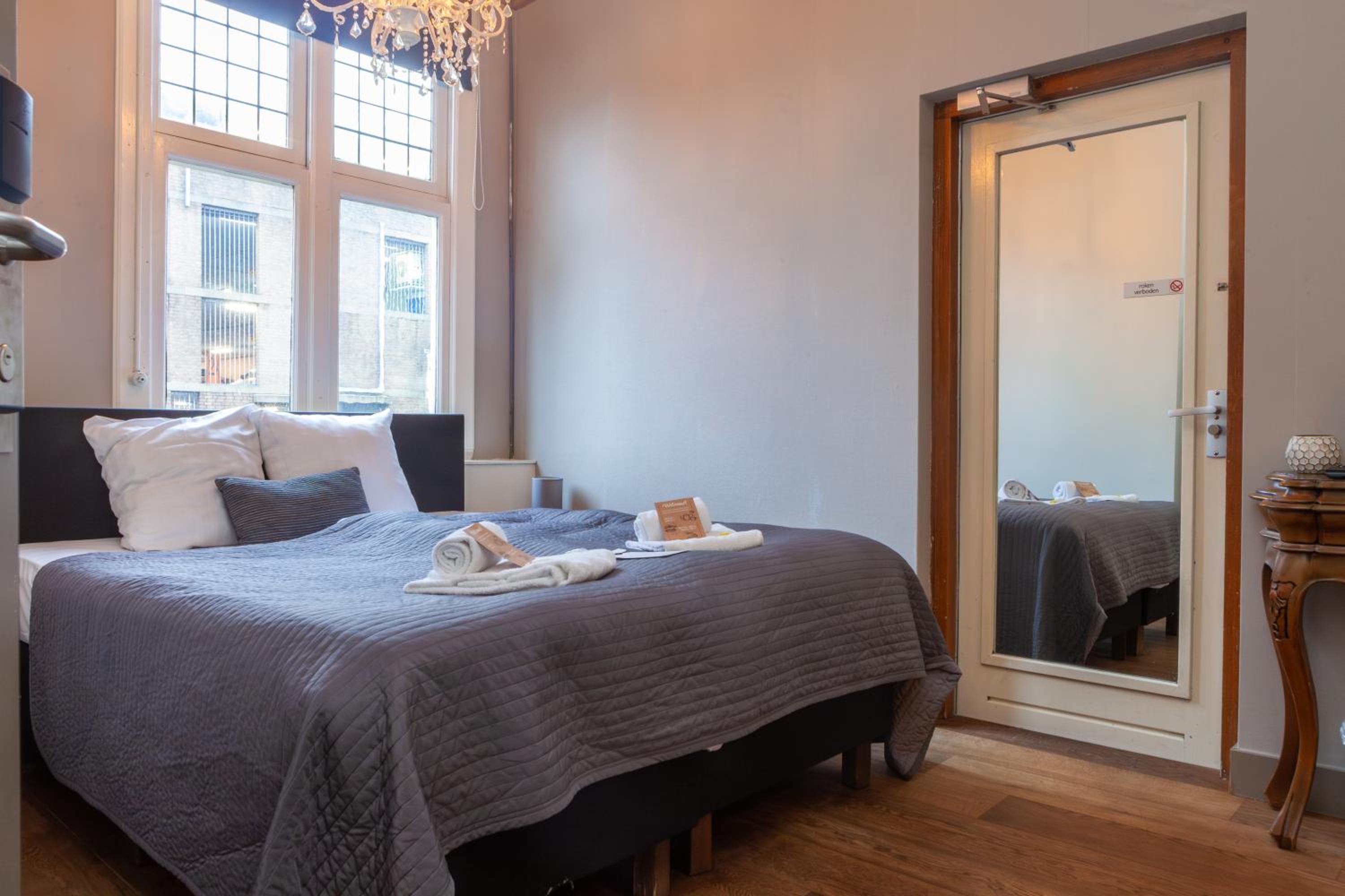 Double or Twin Room photo 2