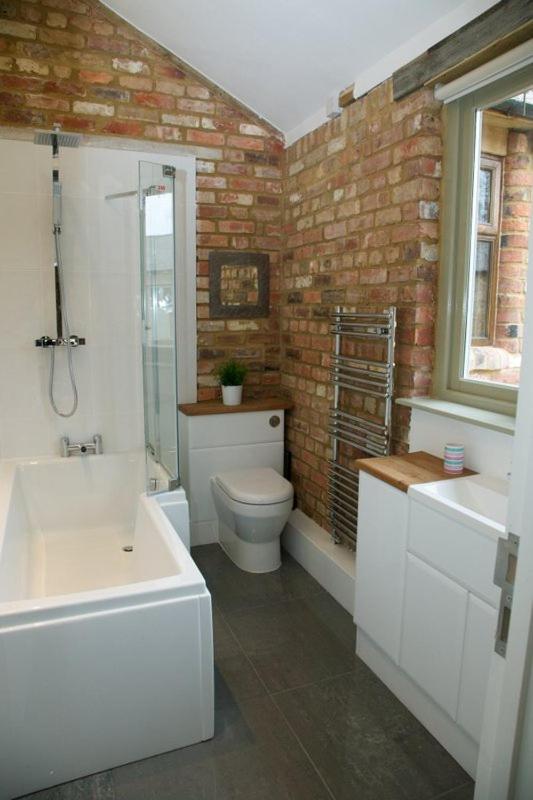 Two-Bedroom House photo 2