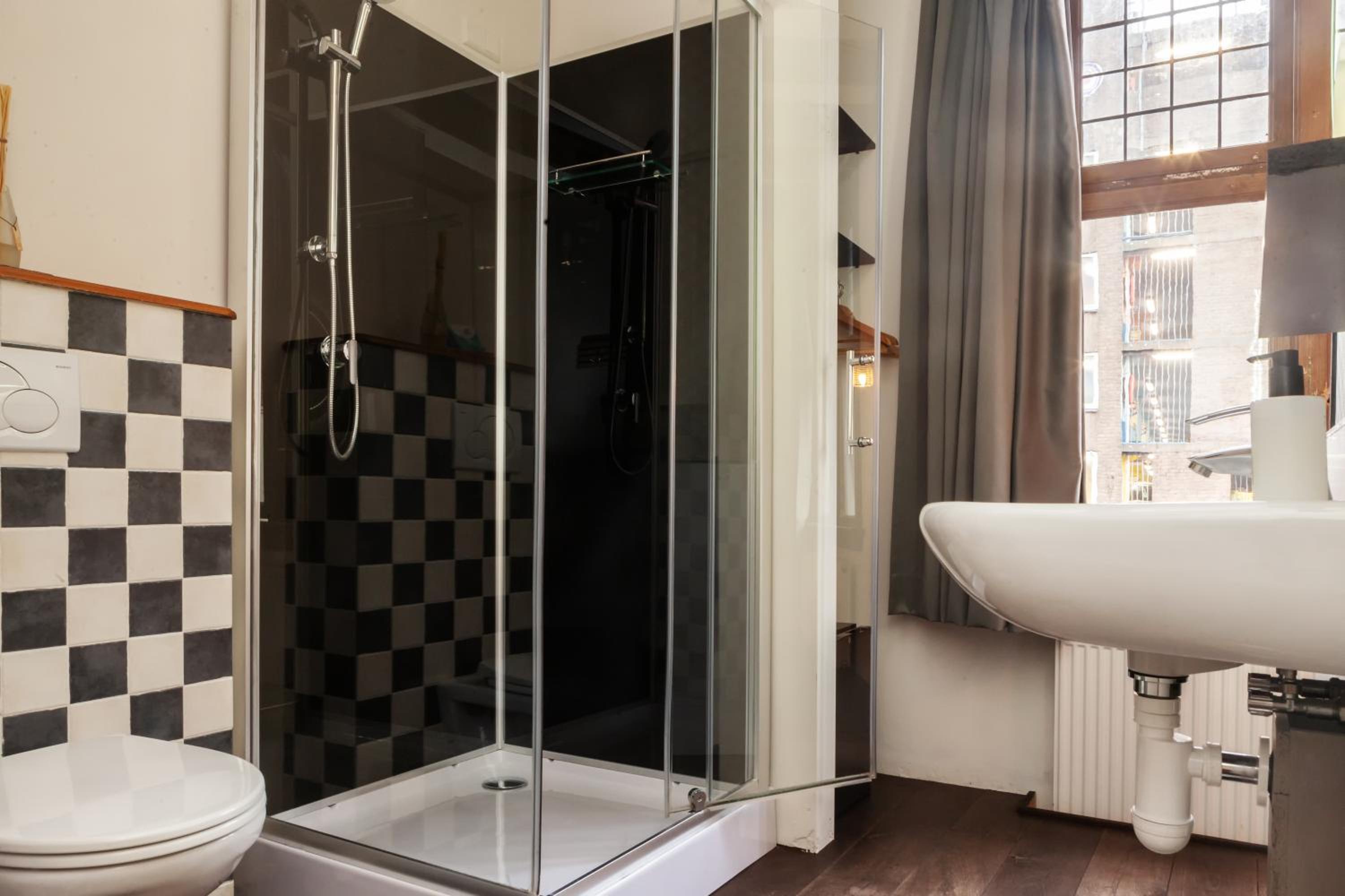 Double or Twin Room photo 3