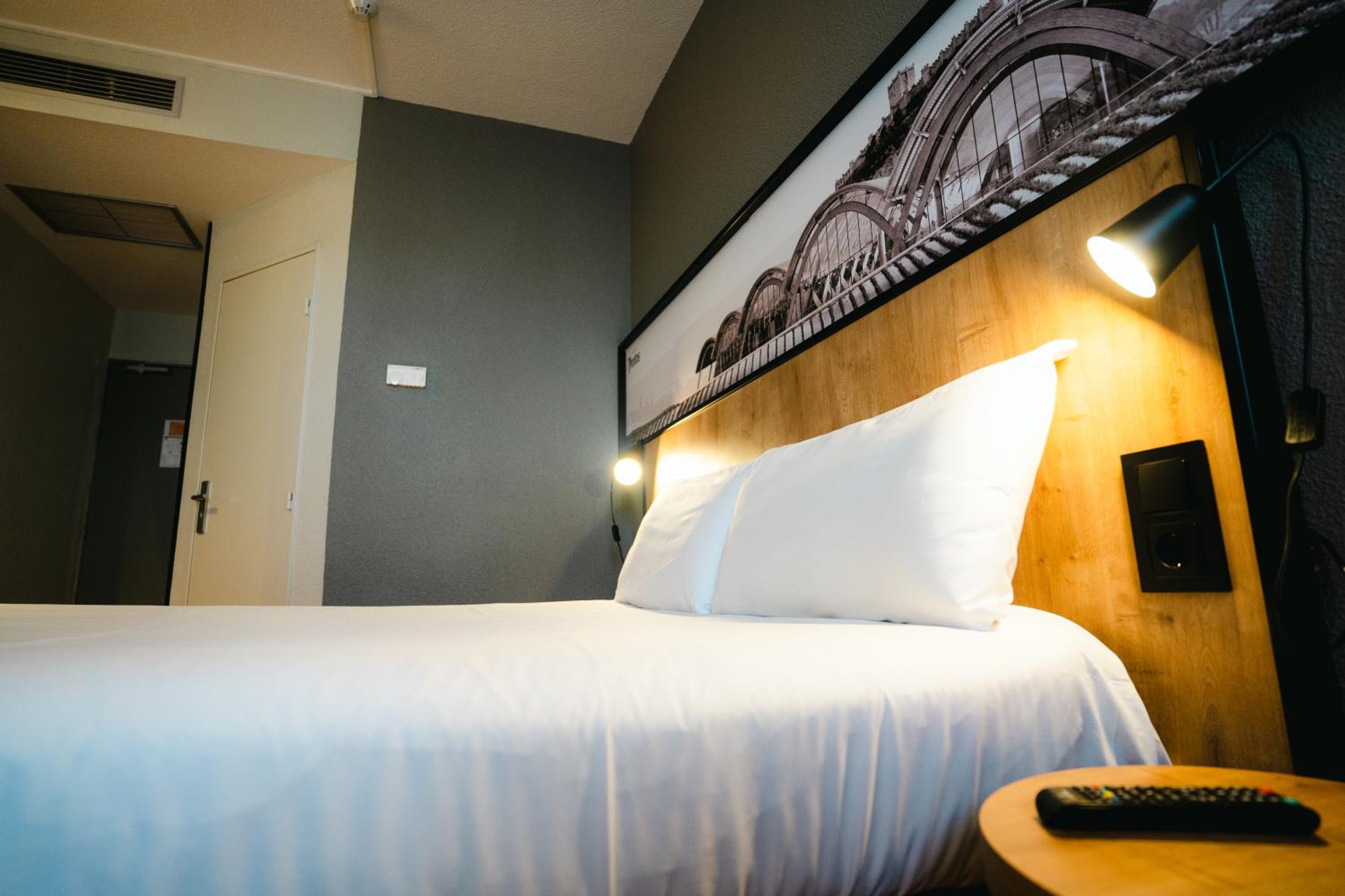 Double Room - Photo 6
