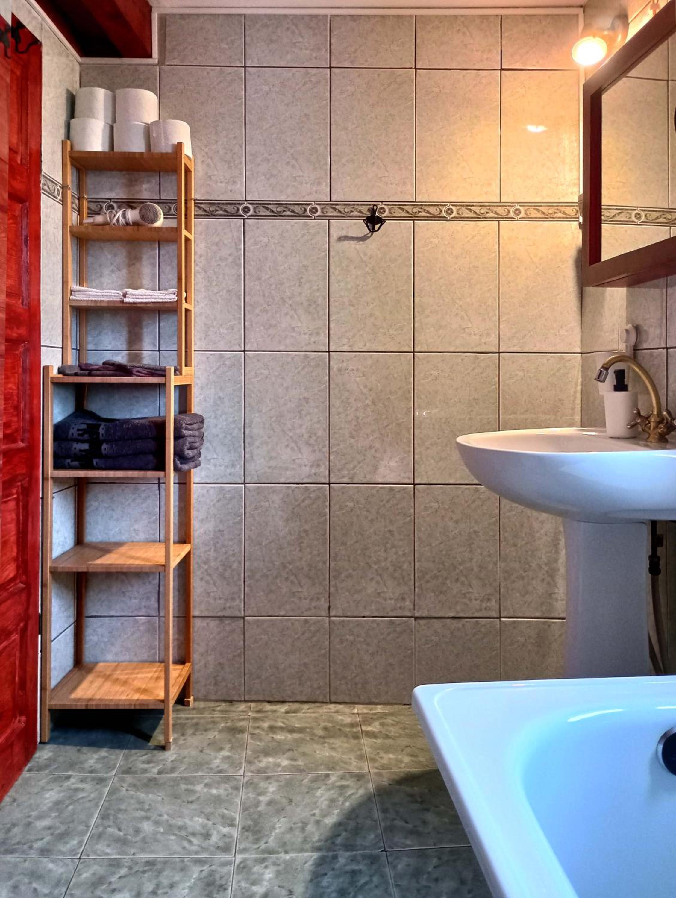 Two-Bedroom Apartment - Photo 19