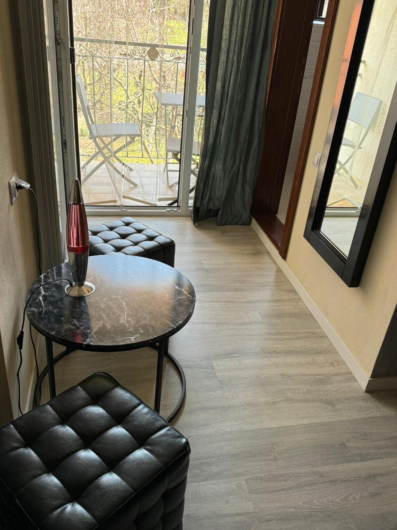Double Room with Balcony photo 3