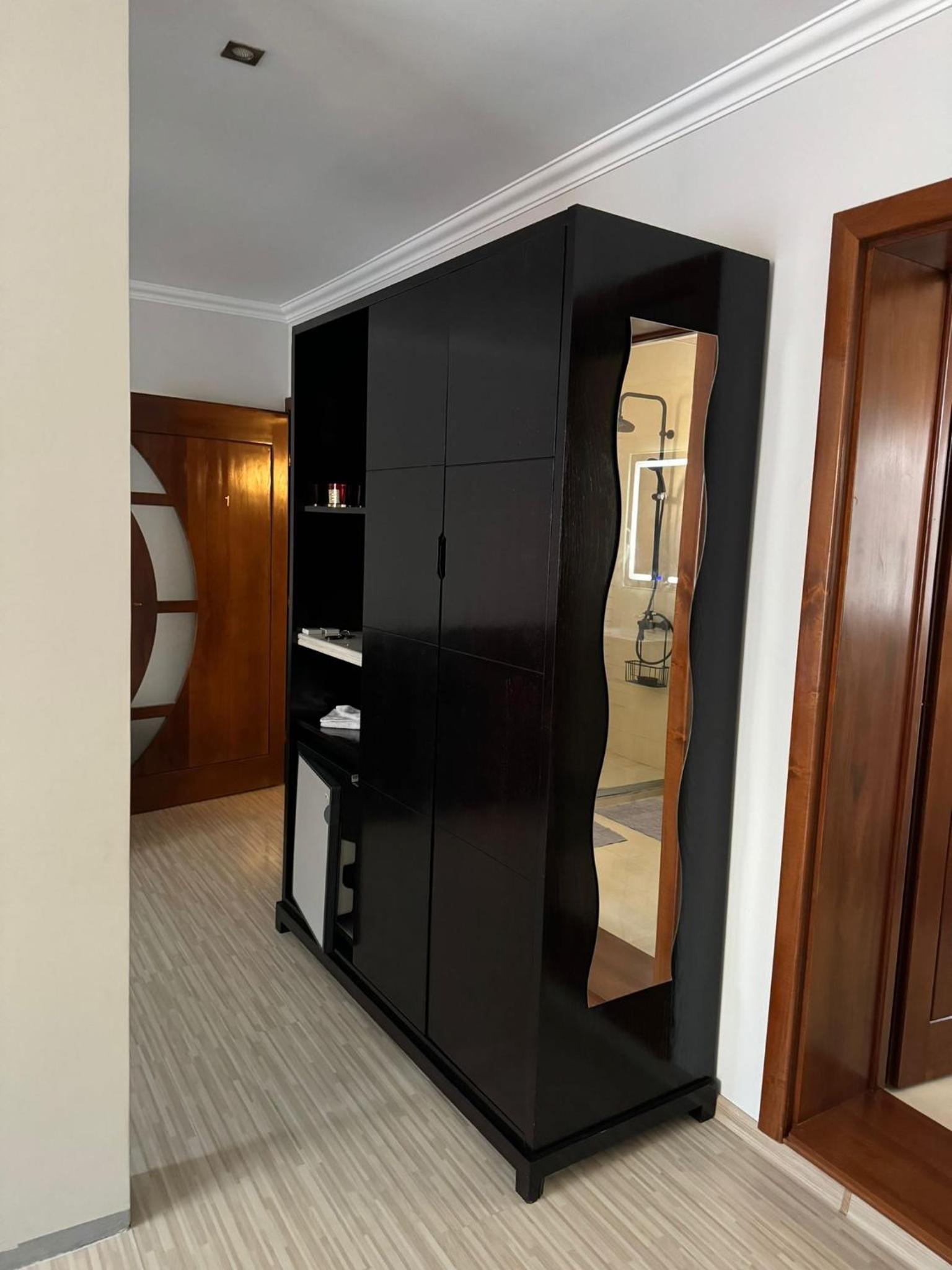 Superior Apartment photo 2