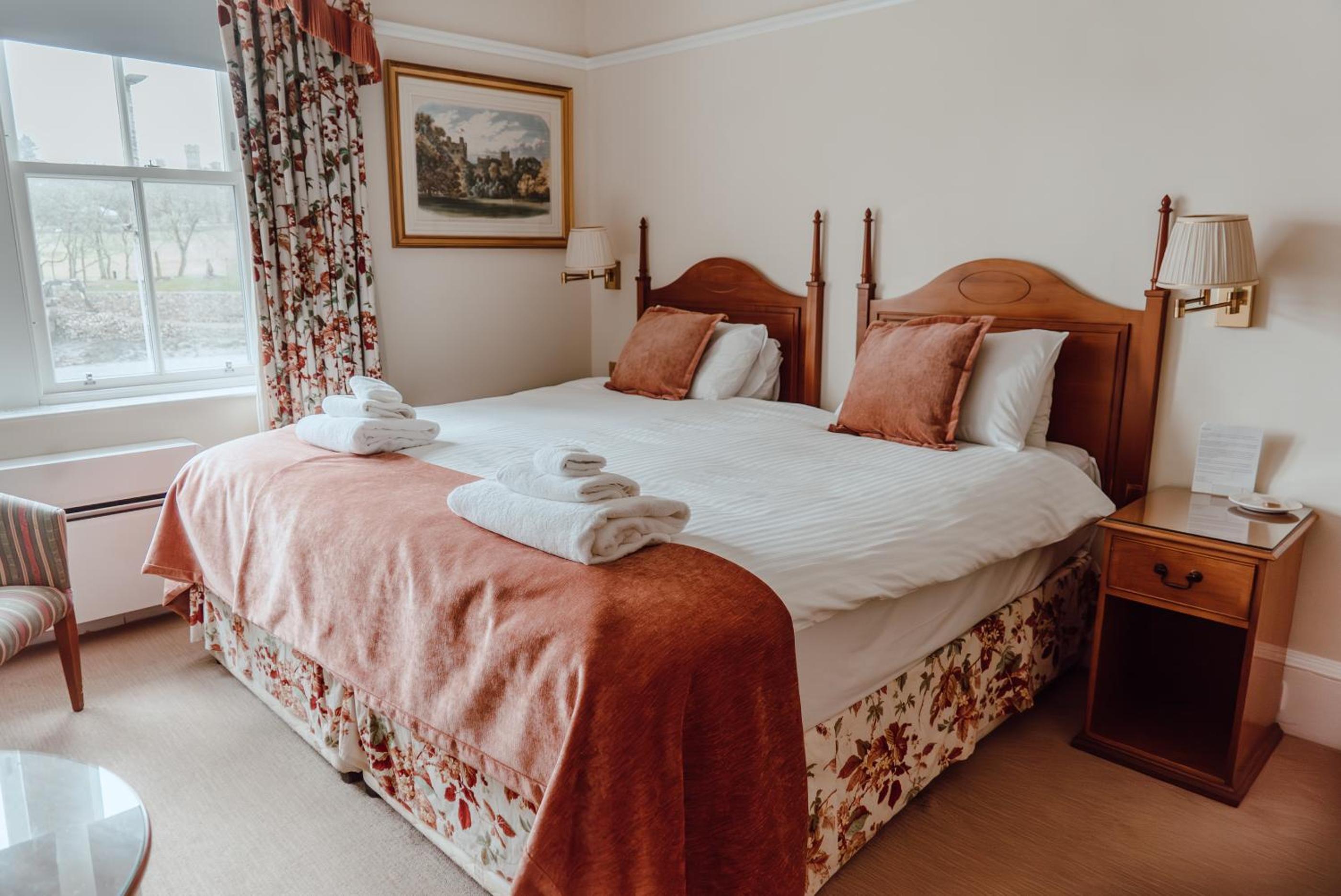 Double or Twin Room with Sea View