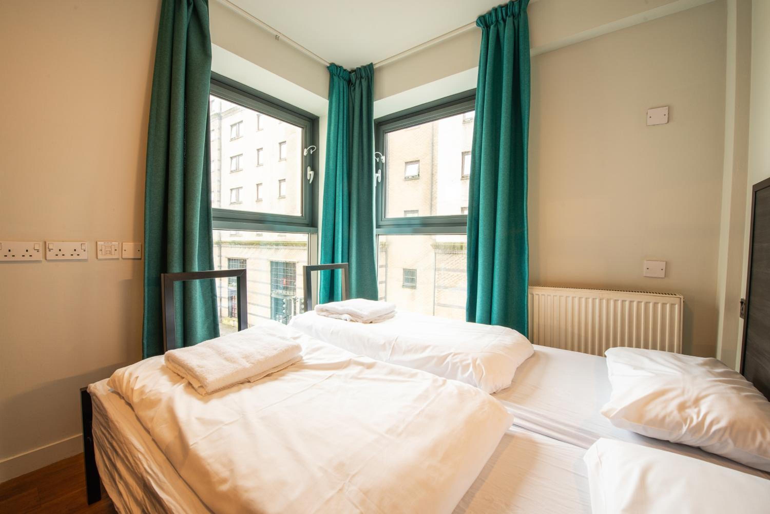 Quadruple Room - Photo 2