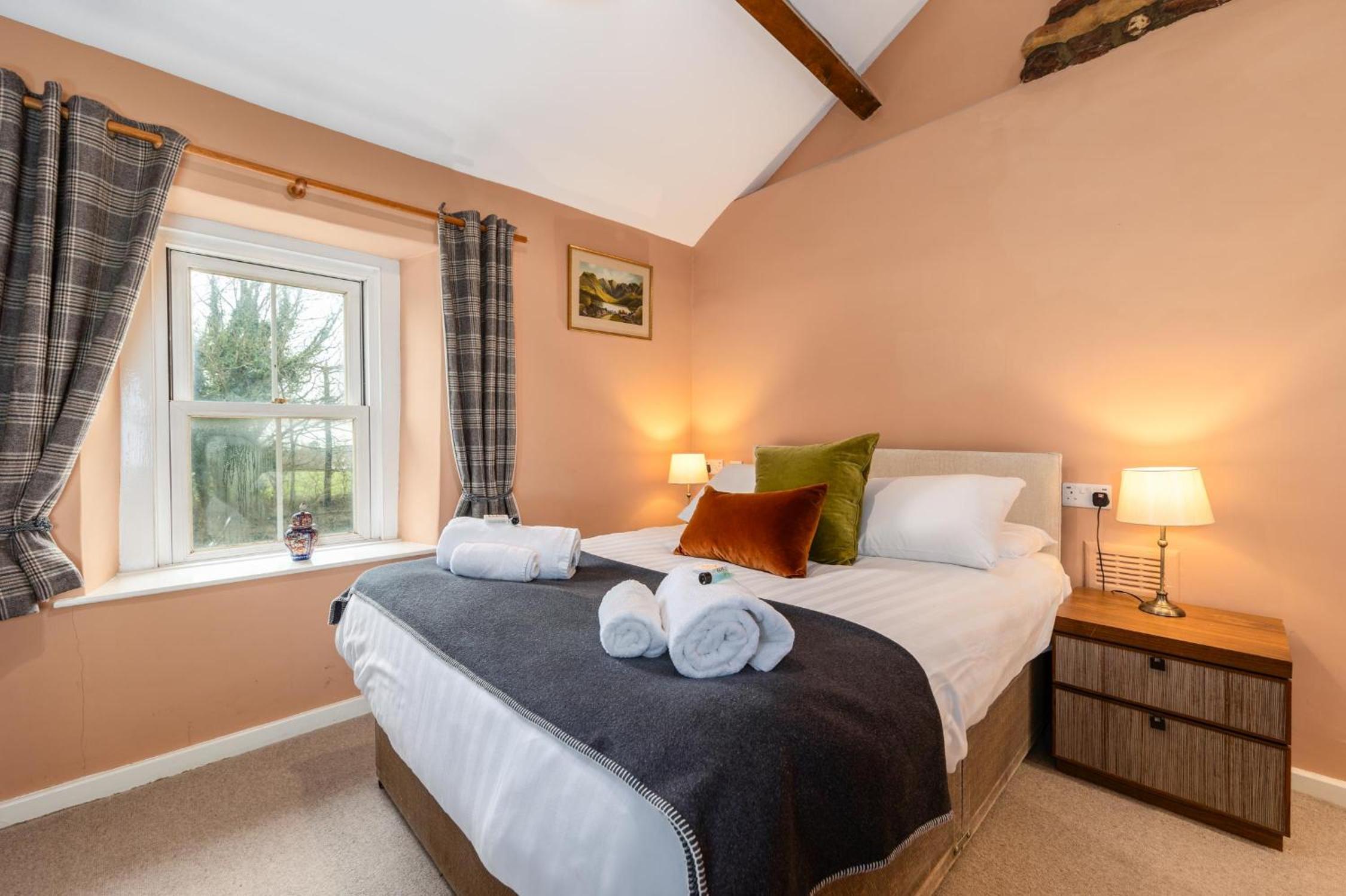 Double Room with Private Bathroom - Photo 1