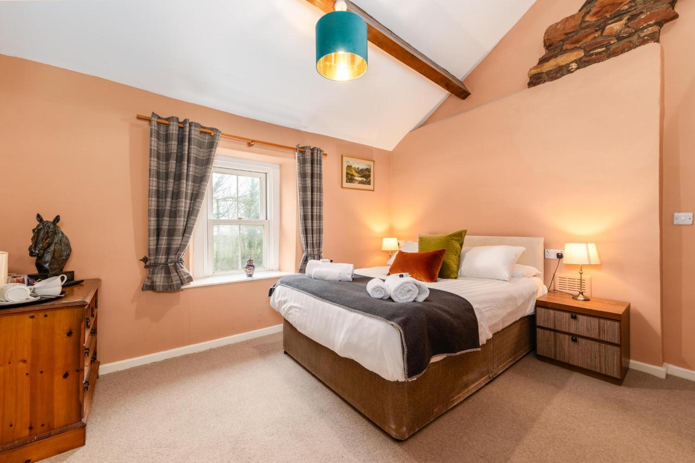 Double Room with Private Bathroom - Photo 6