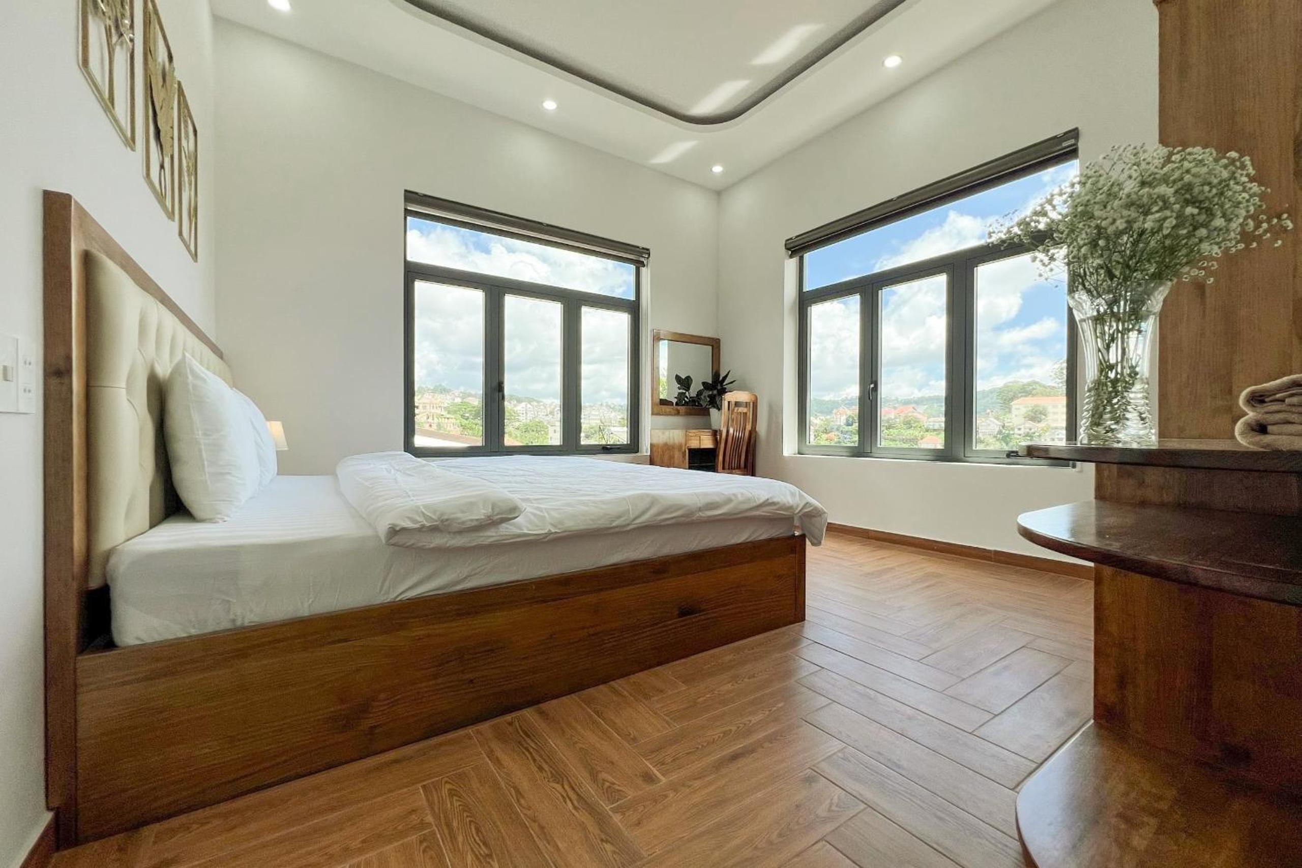 Villa photo 1