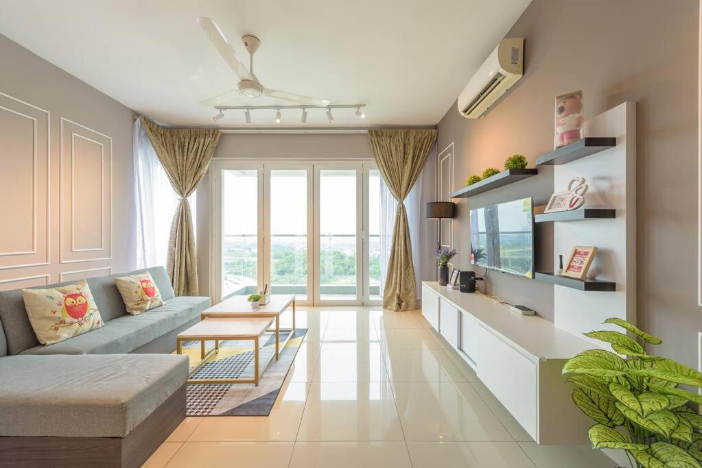 Apartment photo 1