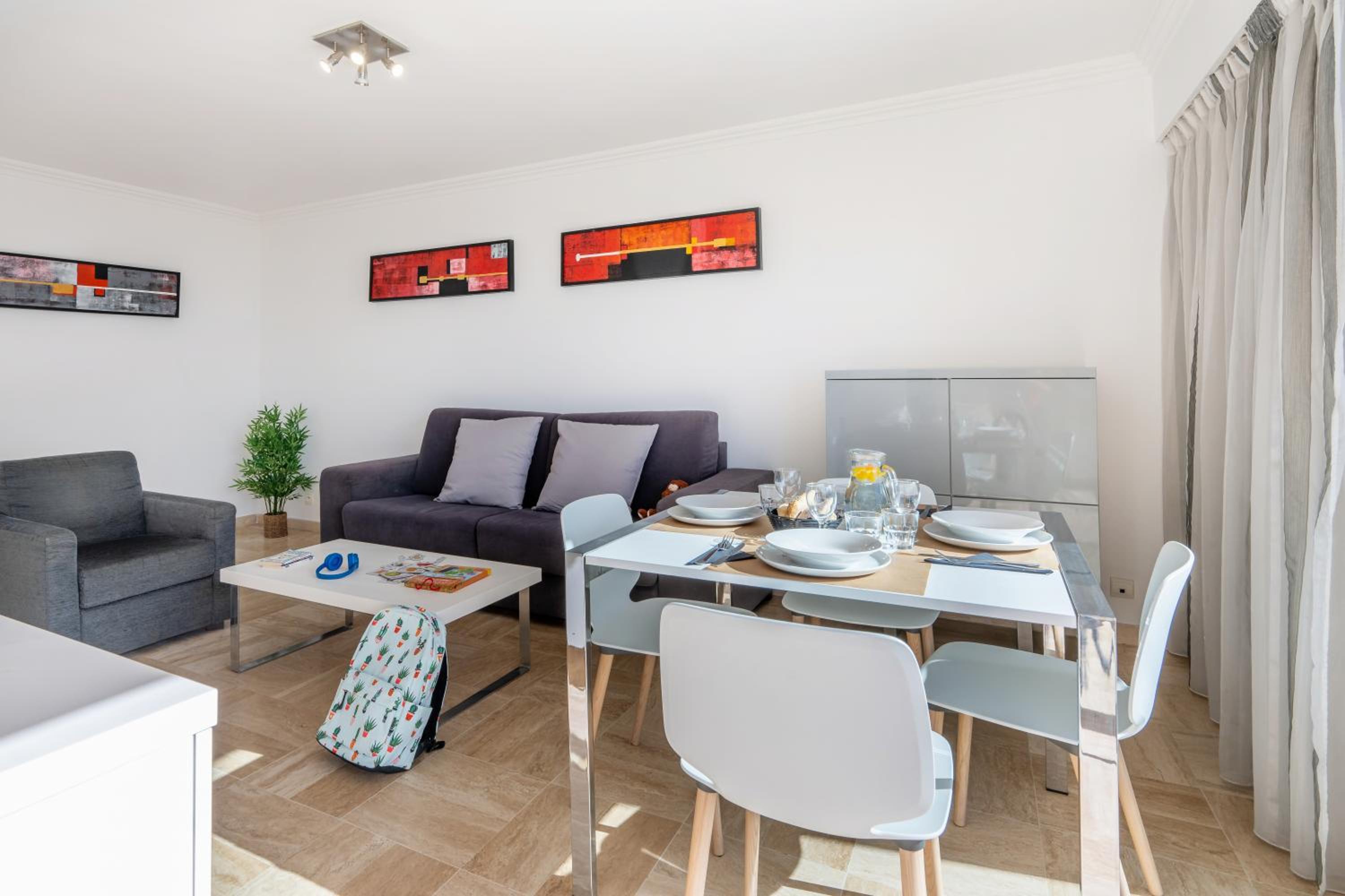 Apartment with Sea View