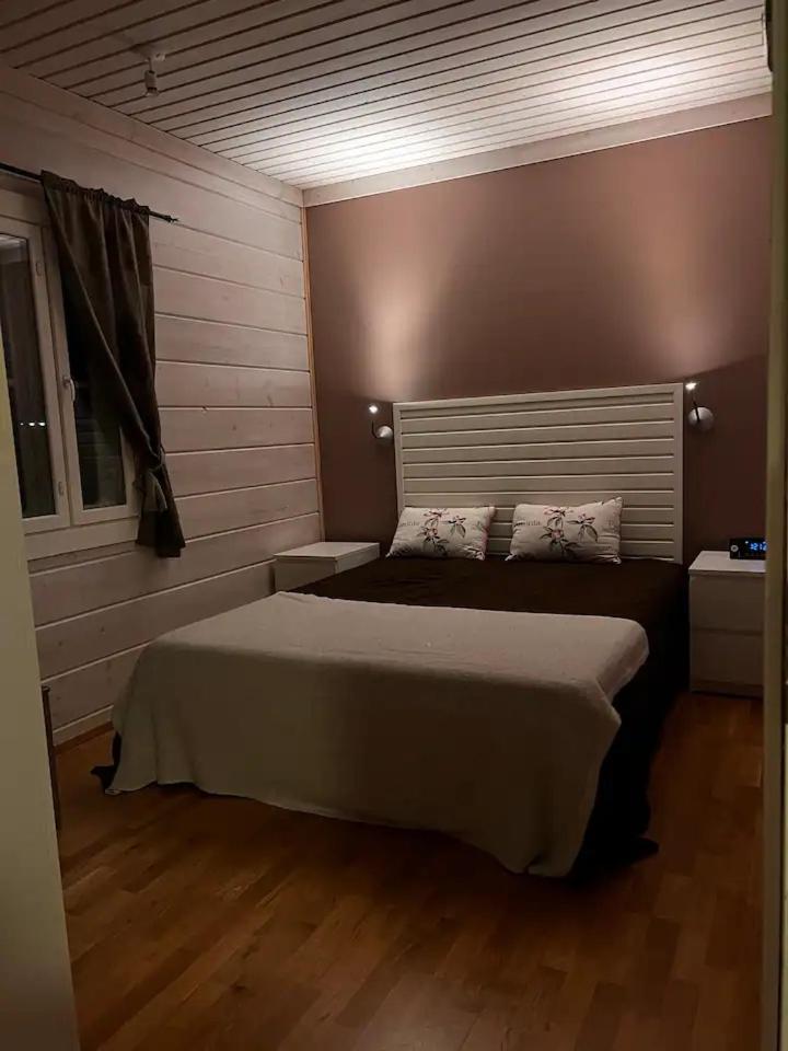 Three-Bedroom Villa photo 1