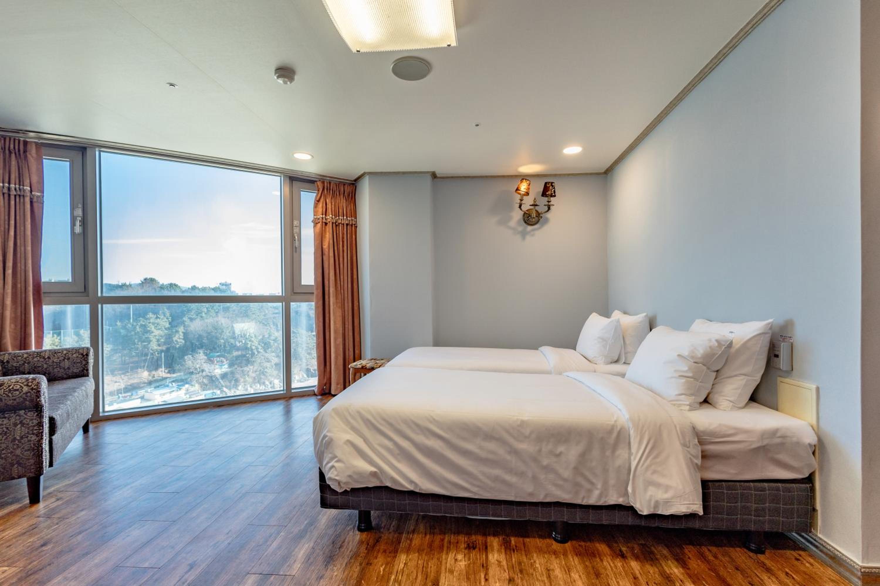Triple Room With Sea View photo 2