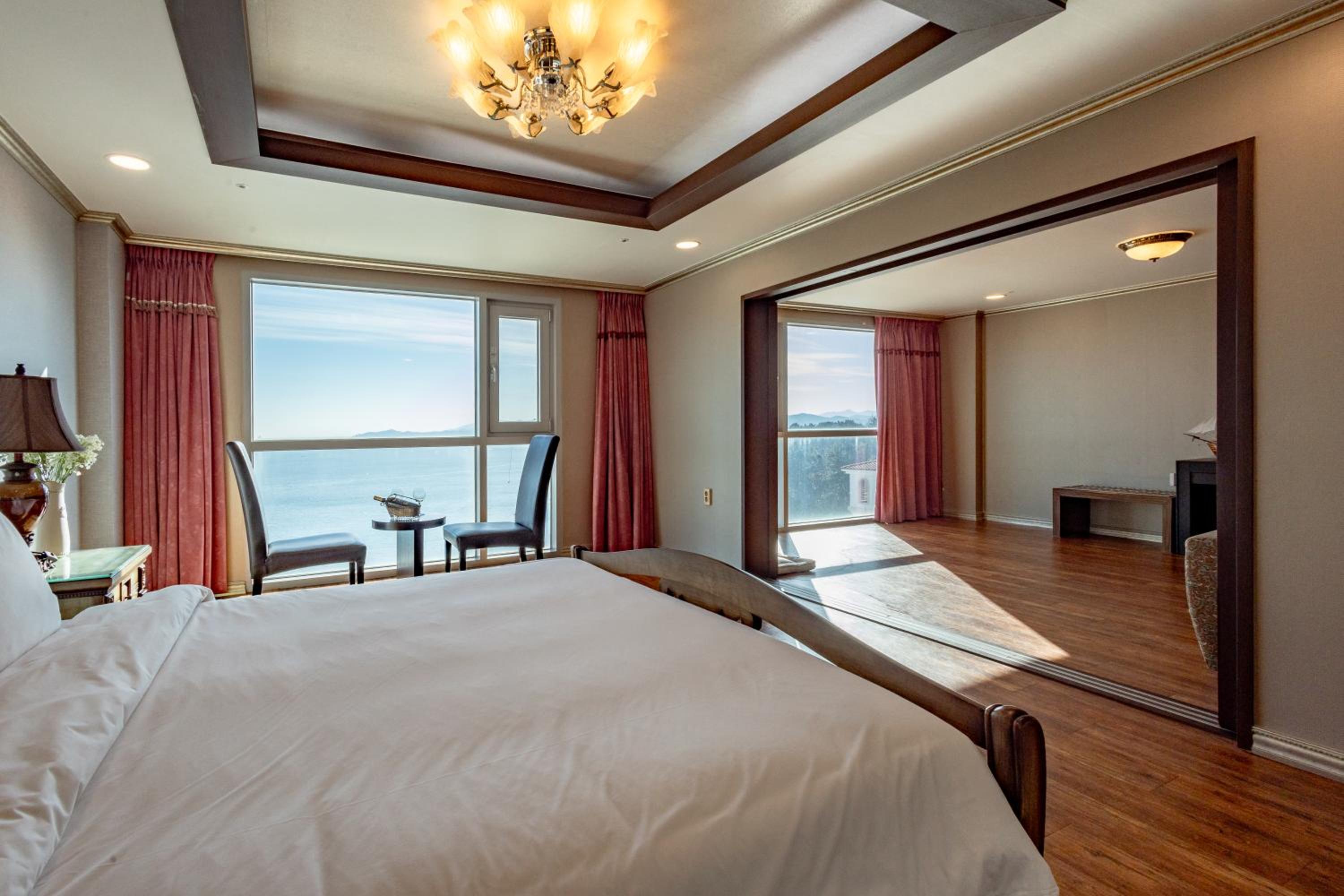 Executive Double Suite photo 2