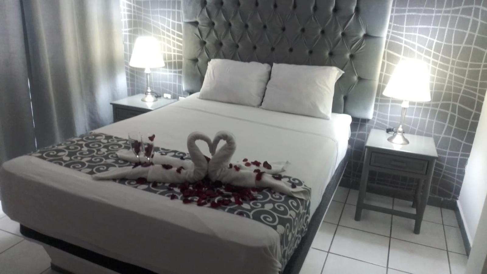 Small Double Room photo 2