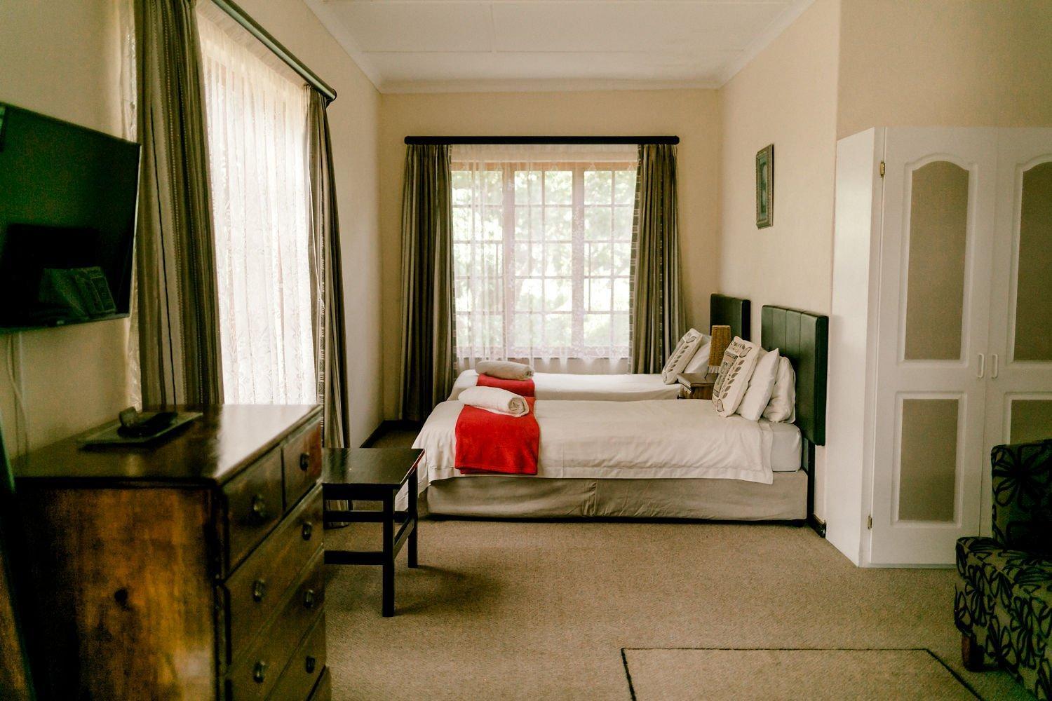 Family Room photo 2