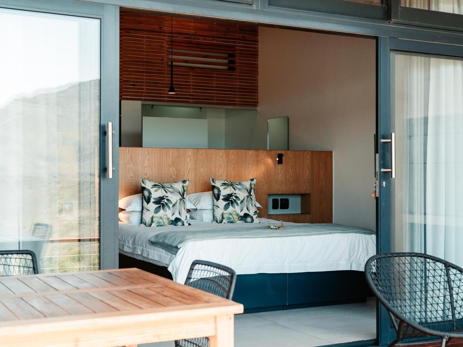 Junior Suite with Mountain View - Photo 12