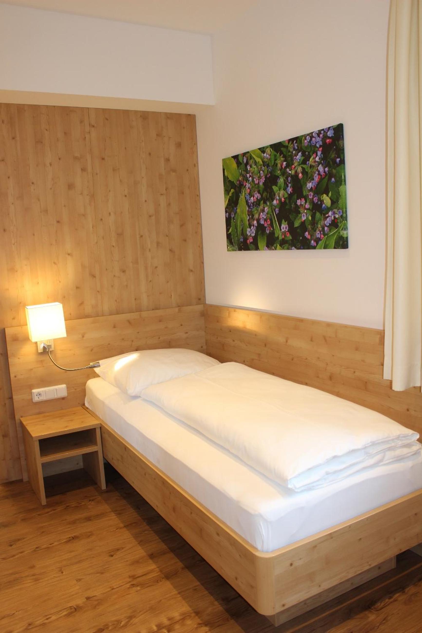 Single Room photo 1