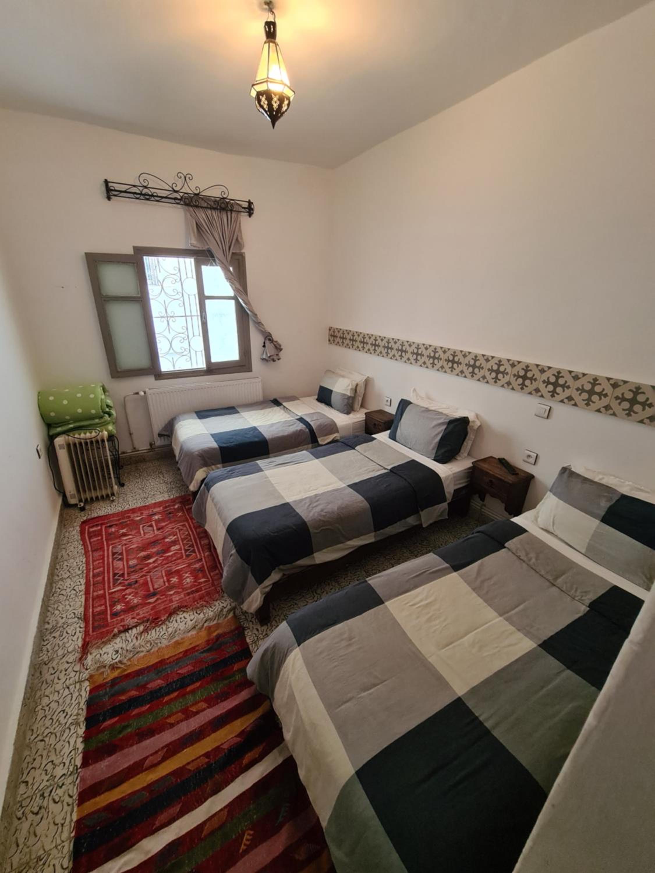 Twin Room - Photo 2