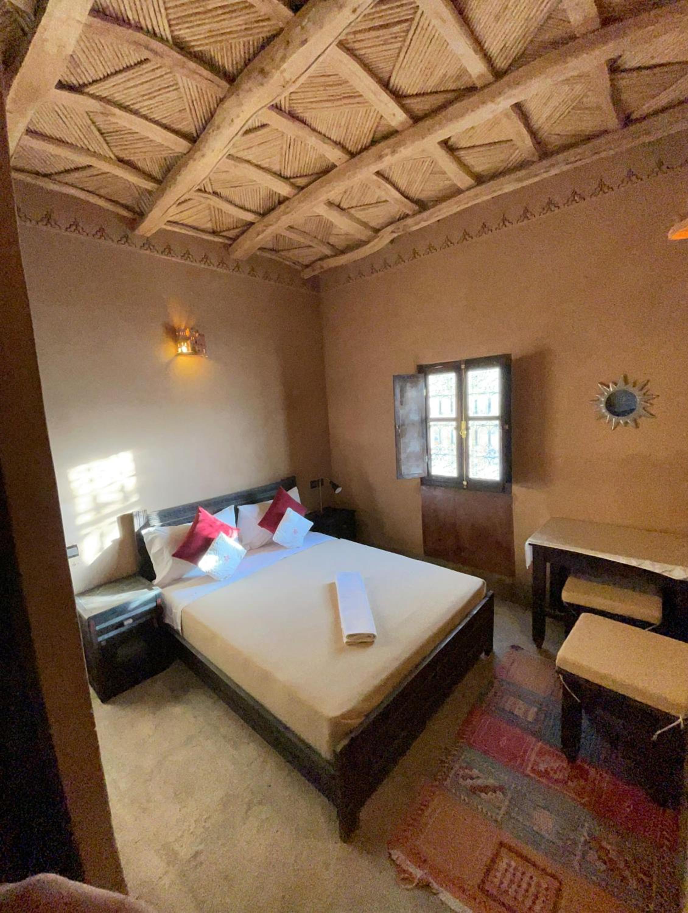 Standard Double or Twin Room with Private Bathroom photo 1