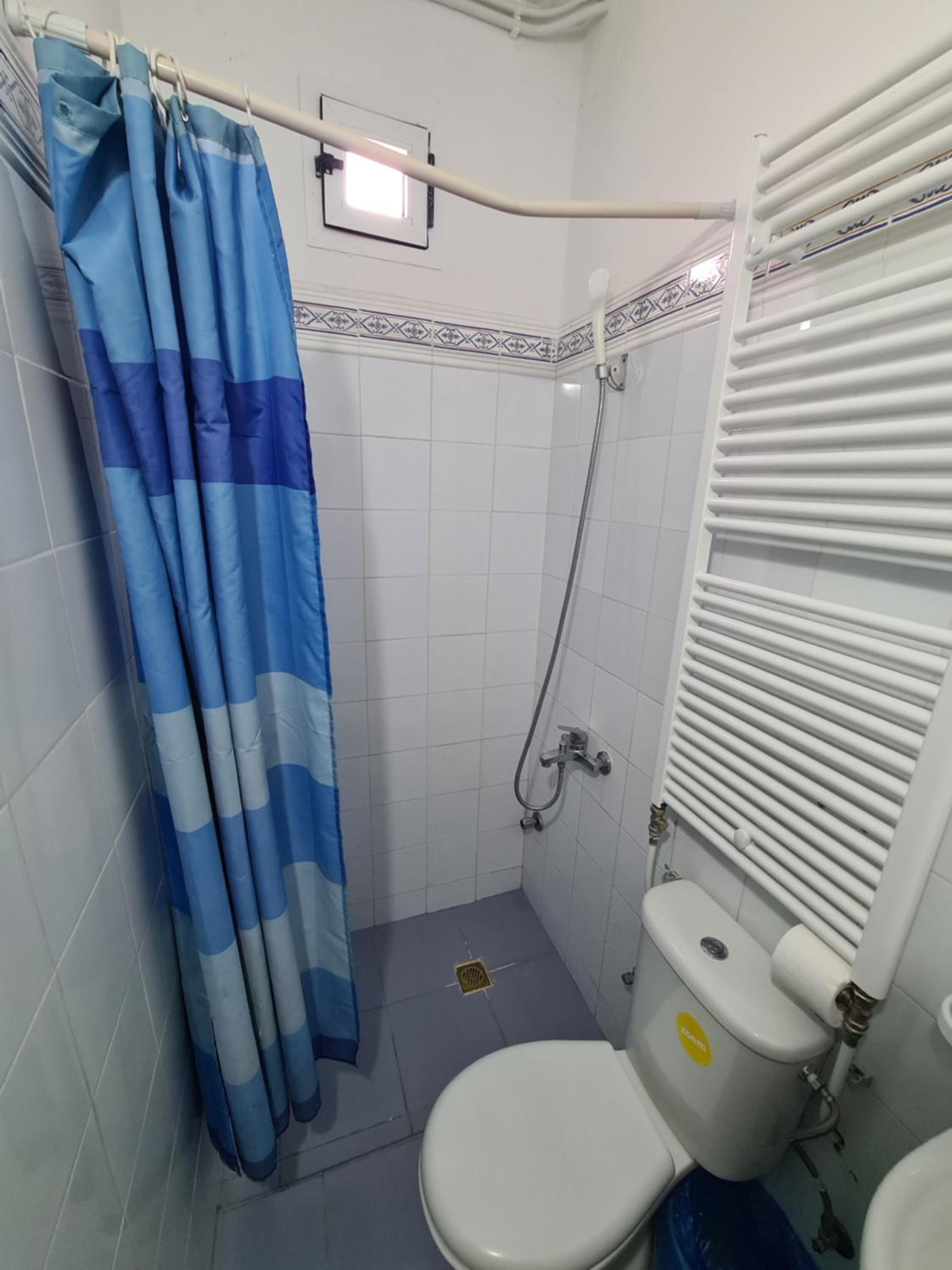 Double Room - Photo 10