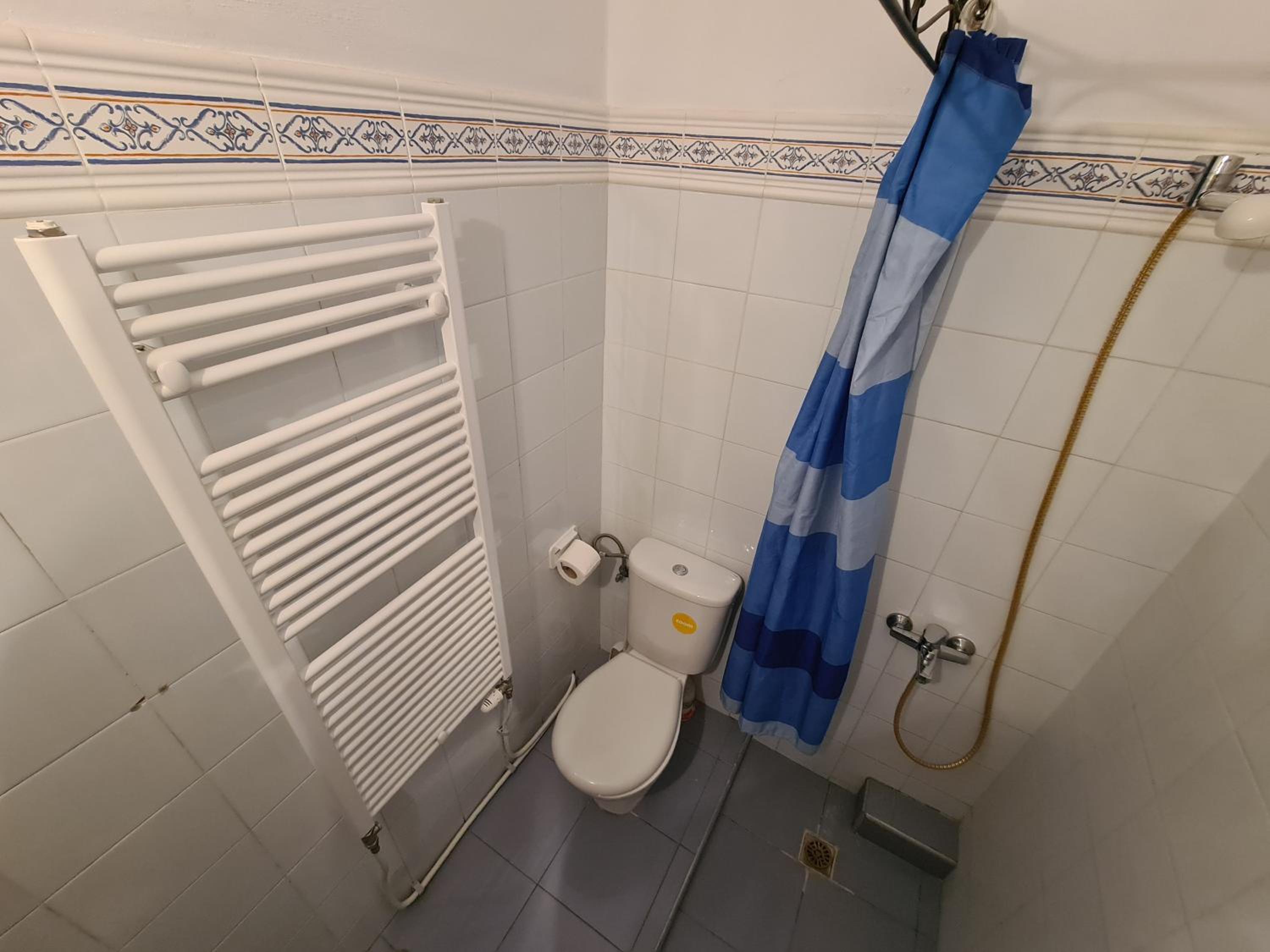 Triple Room - Photo 5