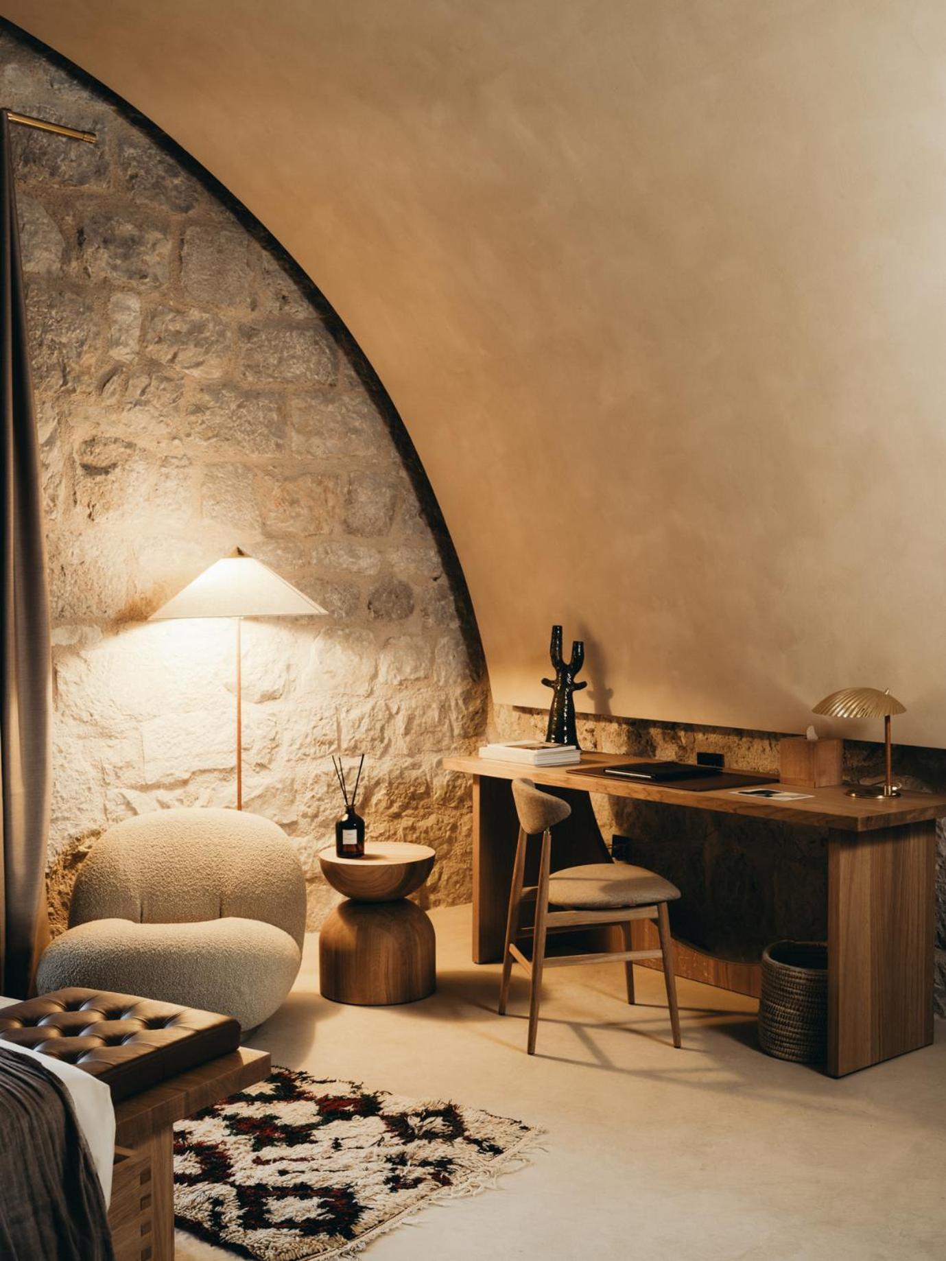 Sky Suite – Fortress View - Photo 5