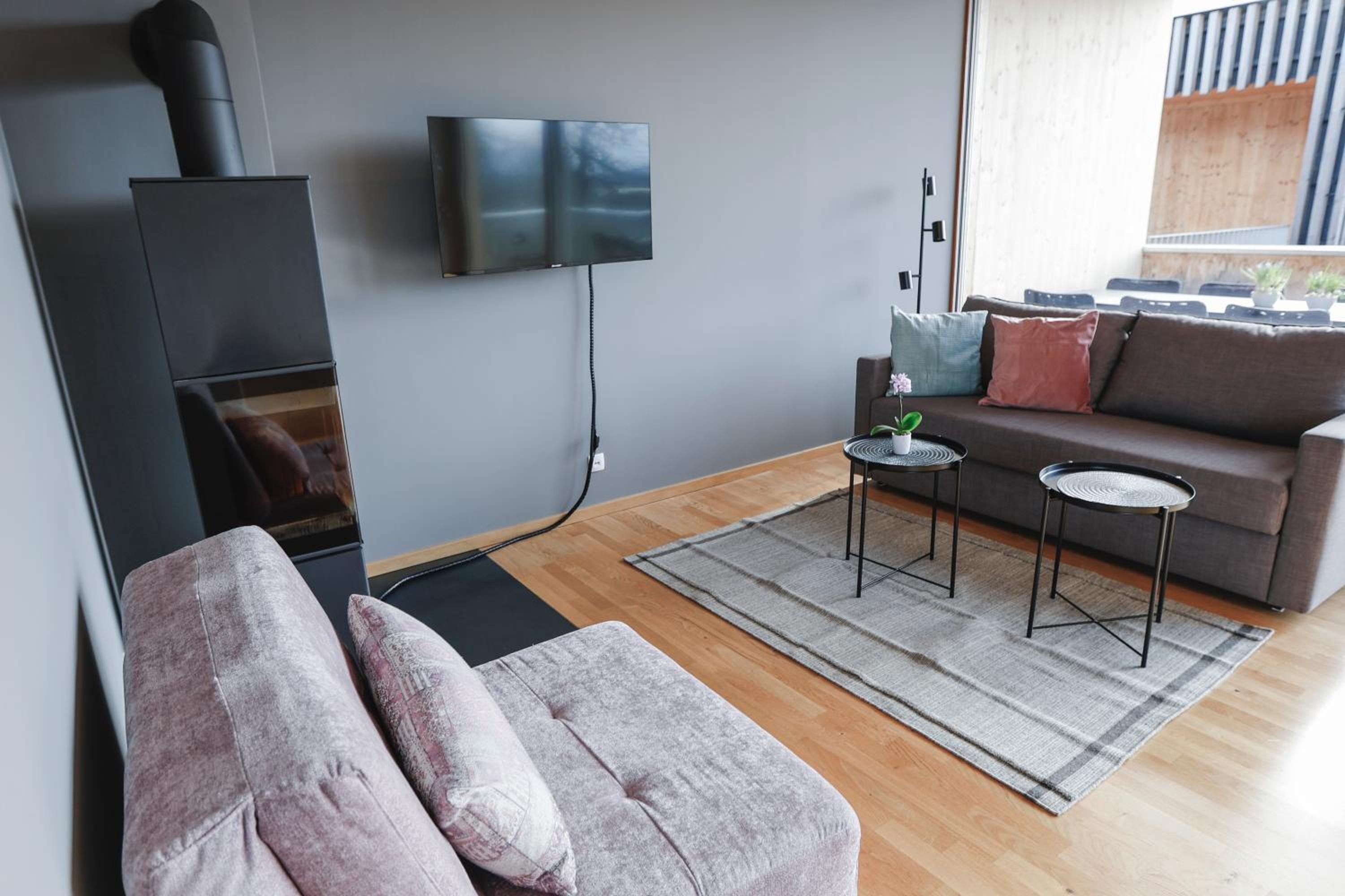 Three-Bedroom Apartment photo 1