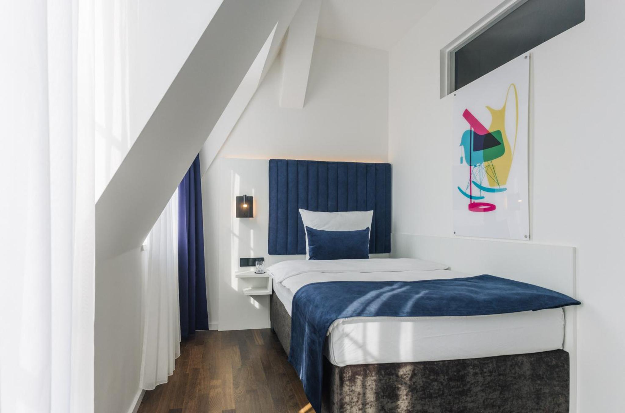Deluxe Single Room photo 3